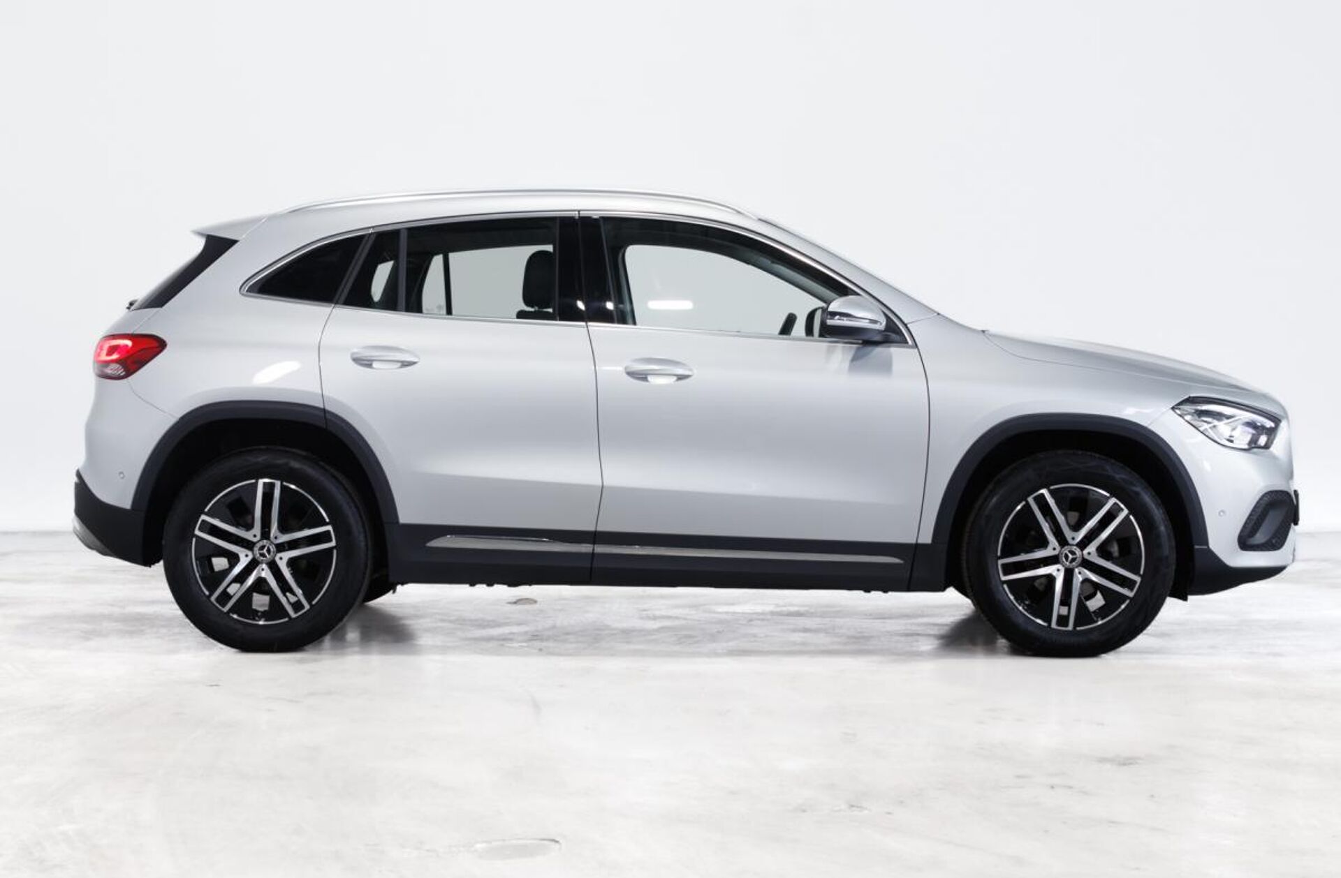 MERCEDES Classe GLA GLA 180 d Progressive