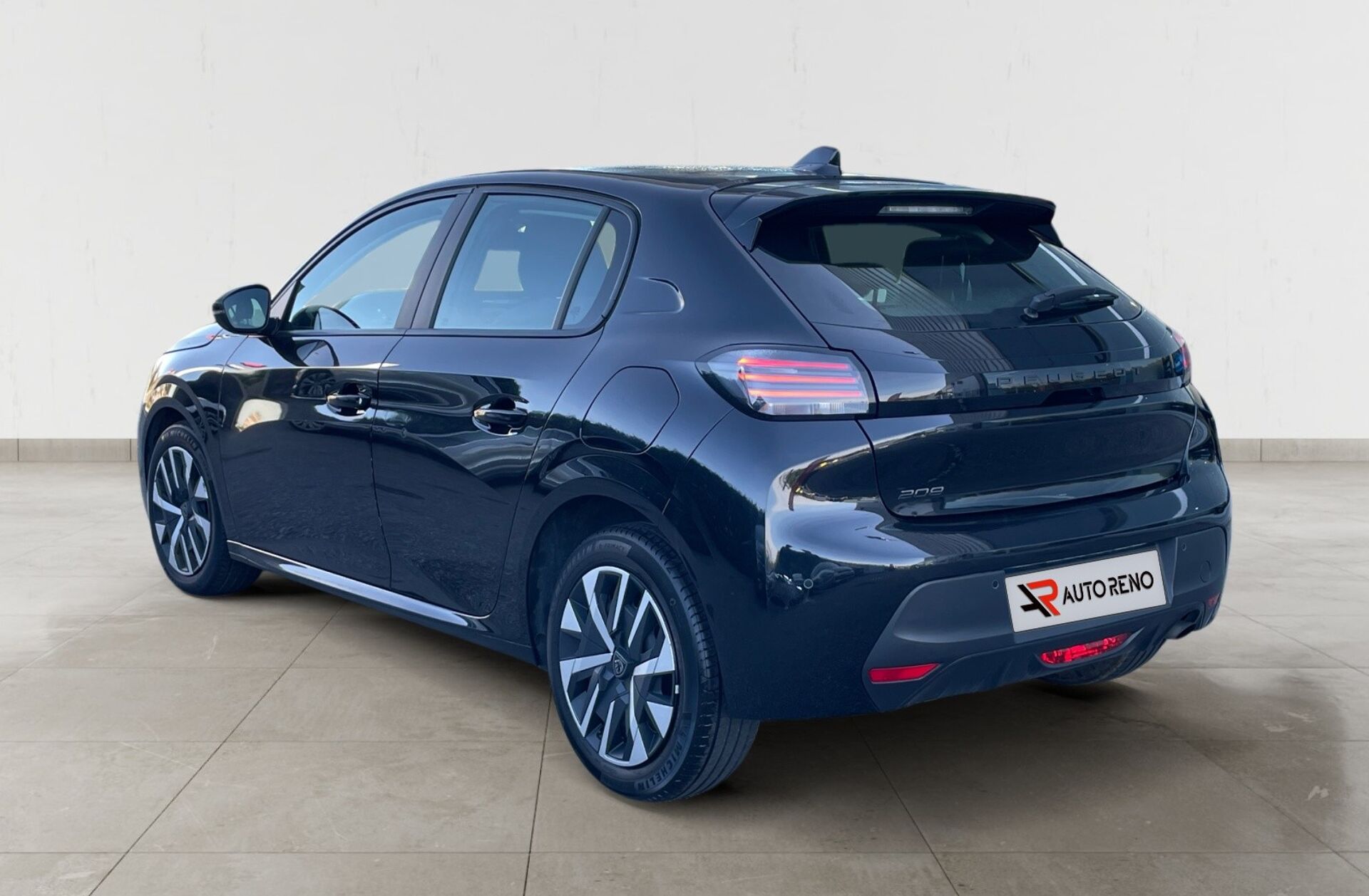 PEUGEOT 208 1.2 PureTech Active