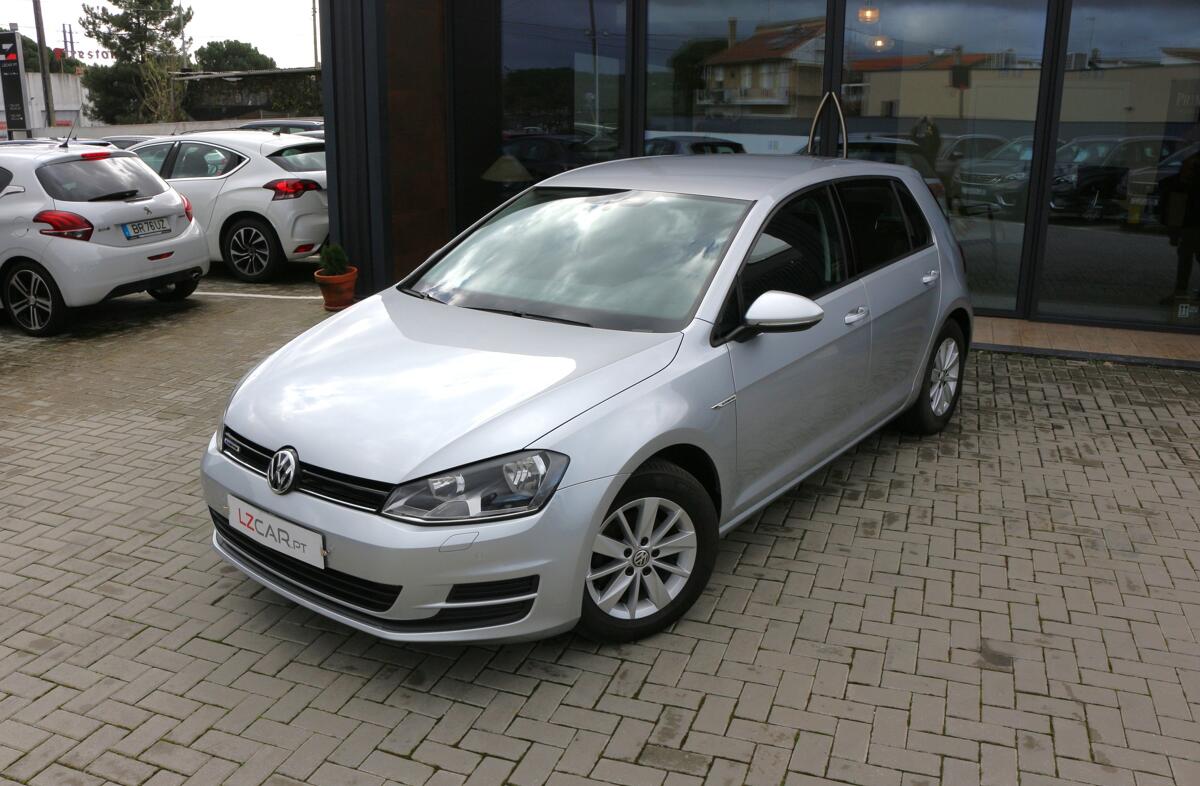 VOLKSWAGEN Golf 1.6 TDi Trendline