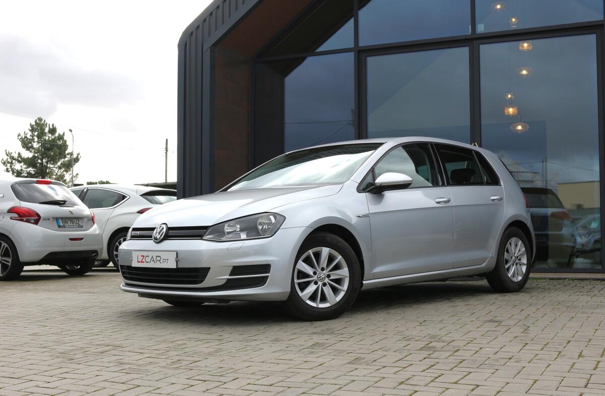 VOLKSWAGEN Golf 1.6 TDi Trendline