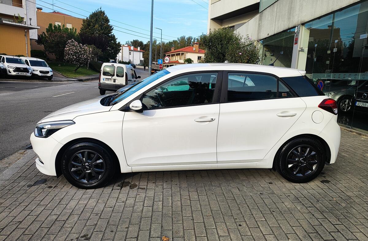 HYUNDAI i20 1.1 CRDi Access Plus