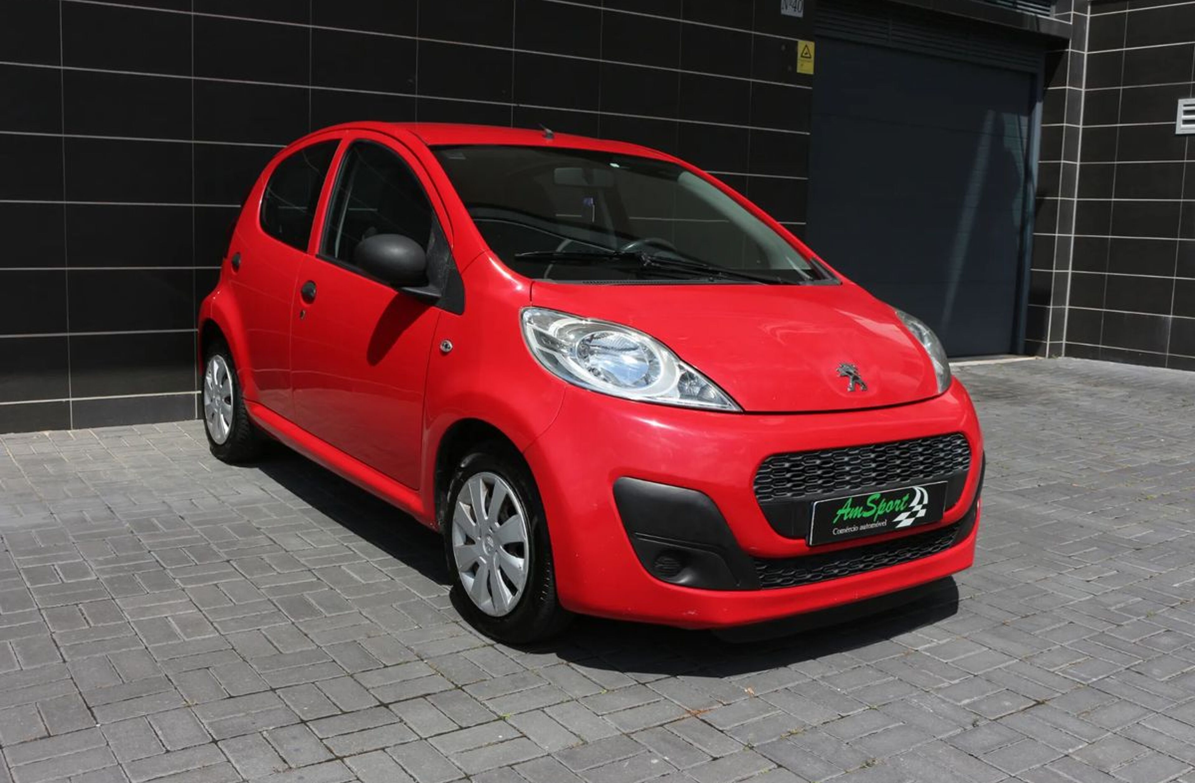 PEUGEOT 107 1.0 Trendy