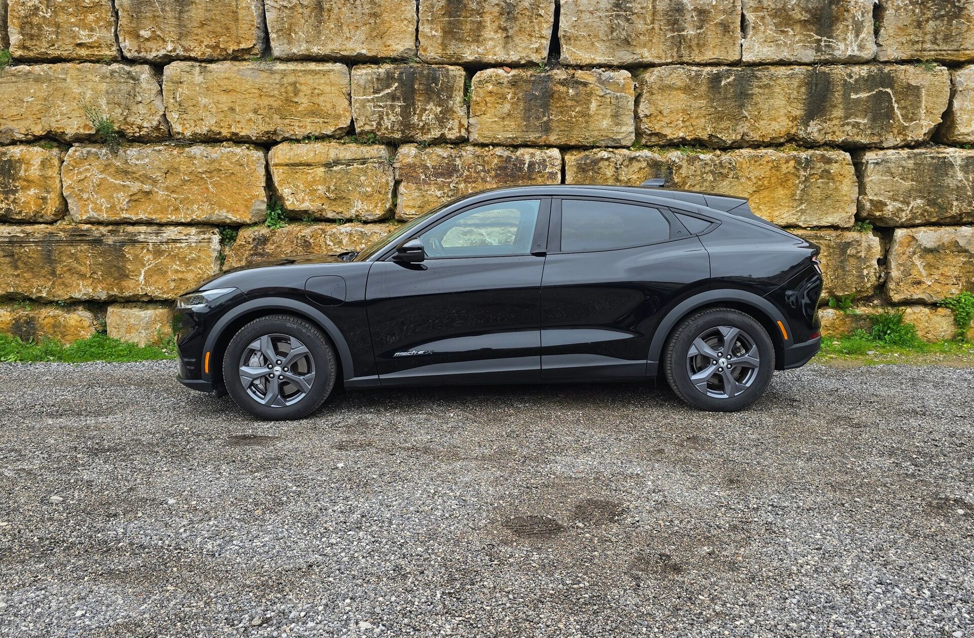 FORD Mustang Mach-E Alargada