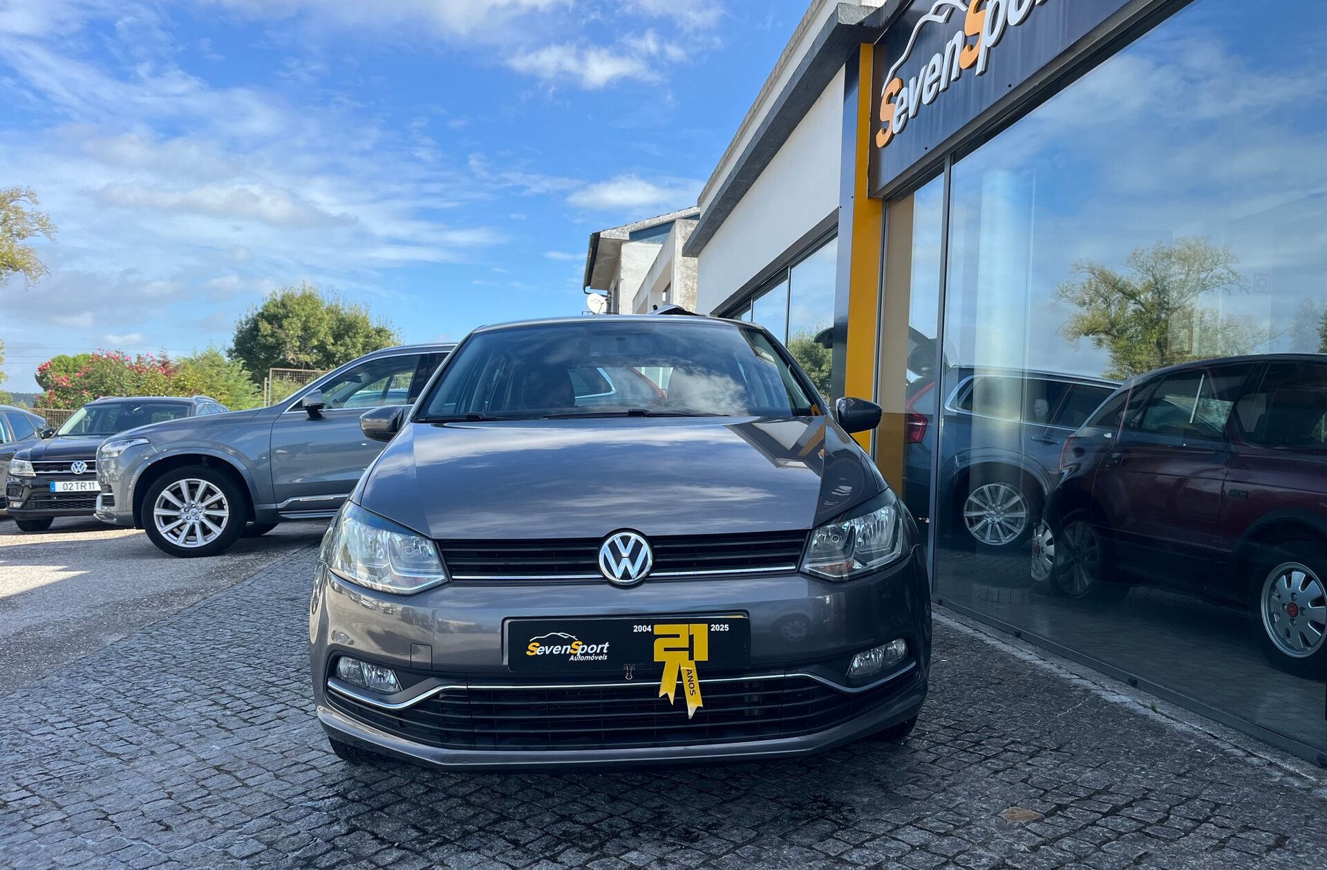 VOLKSWAGEN Polo 1.0 Confortline Nav