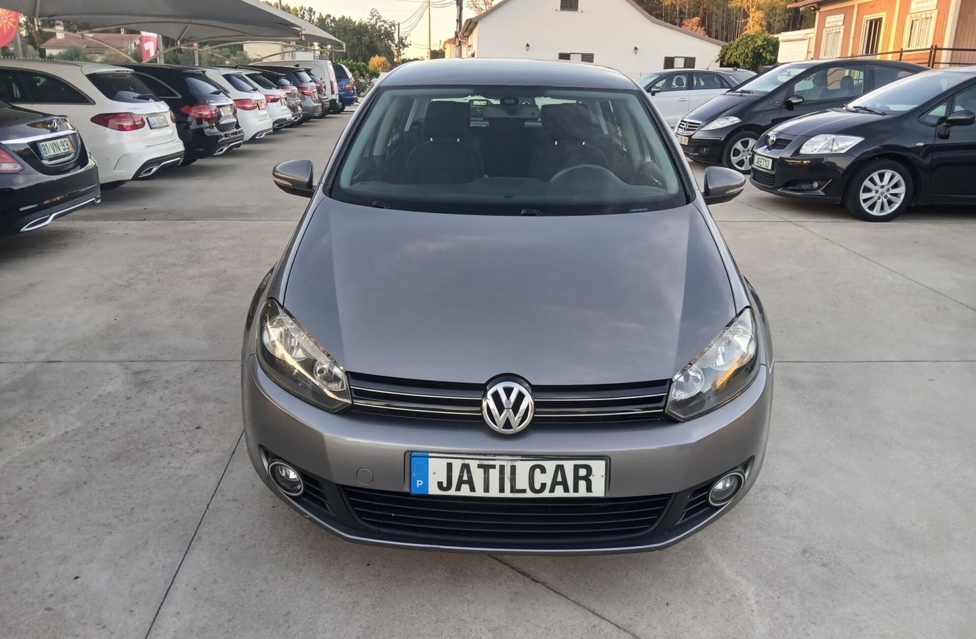 VOLKSWAGEN Golf 1.6 TDi Highline