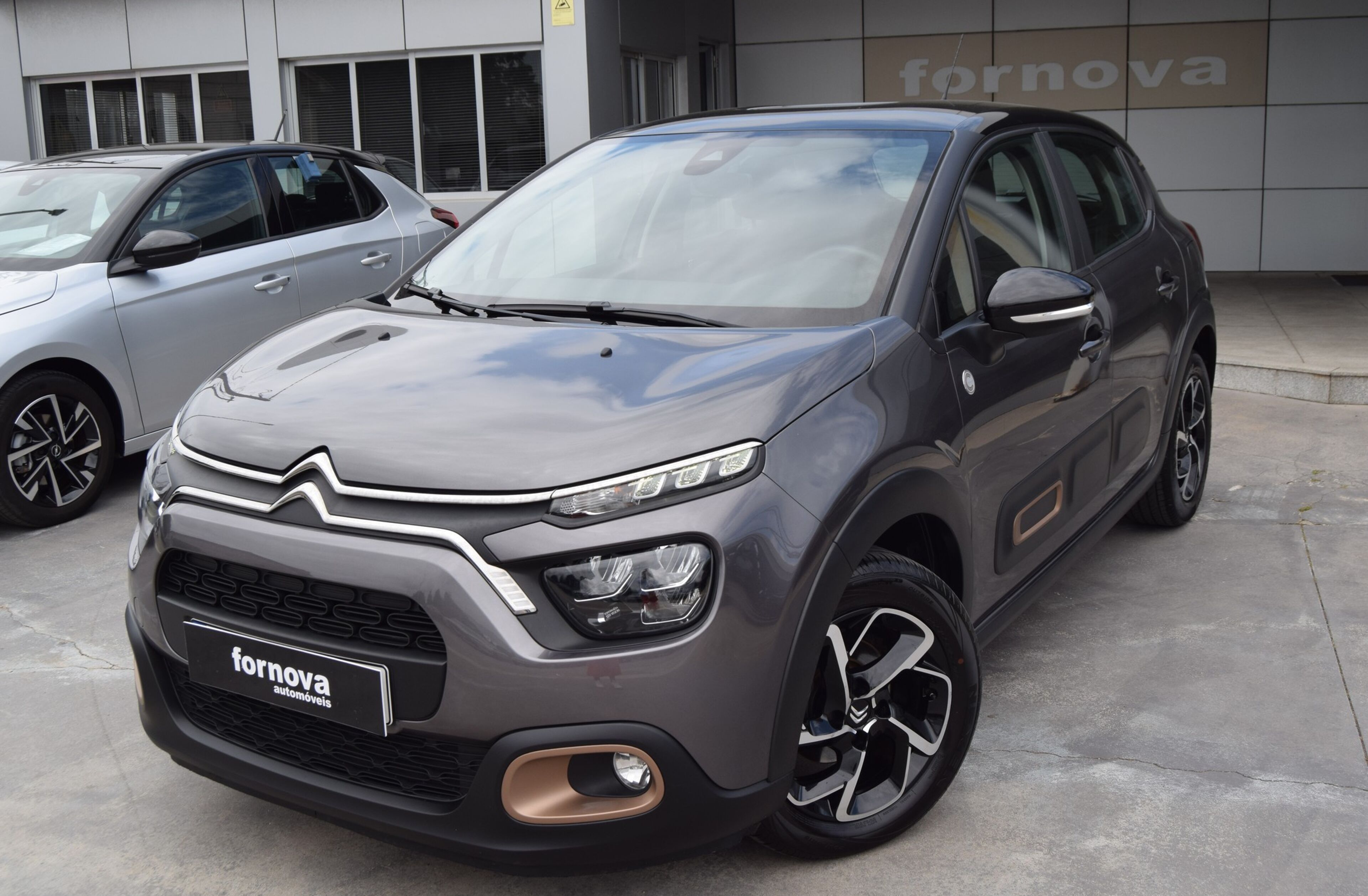 CITROEN C3 1.2 PureTech C-Series