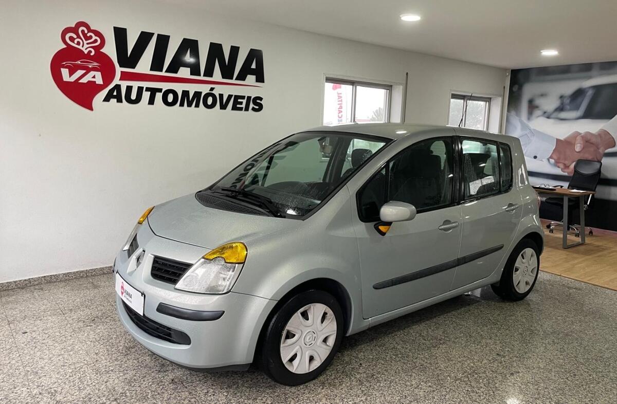 RENAULT Modus 1.2 Confort Privilège