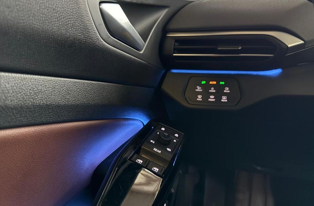 VOLKSWAGEN ID.4 77 kWh Pro Performance 1st Max