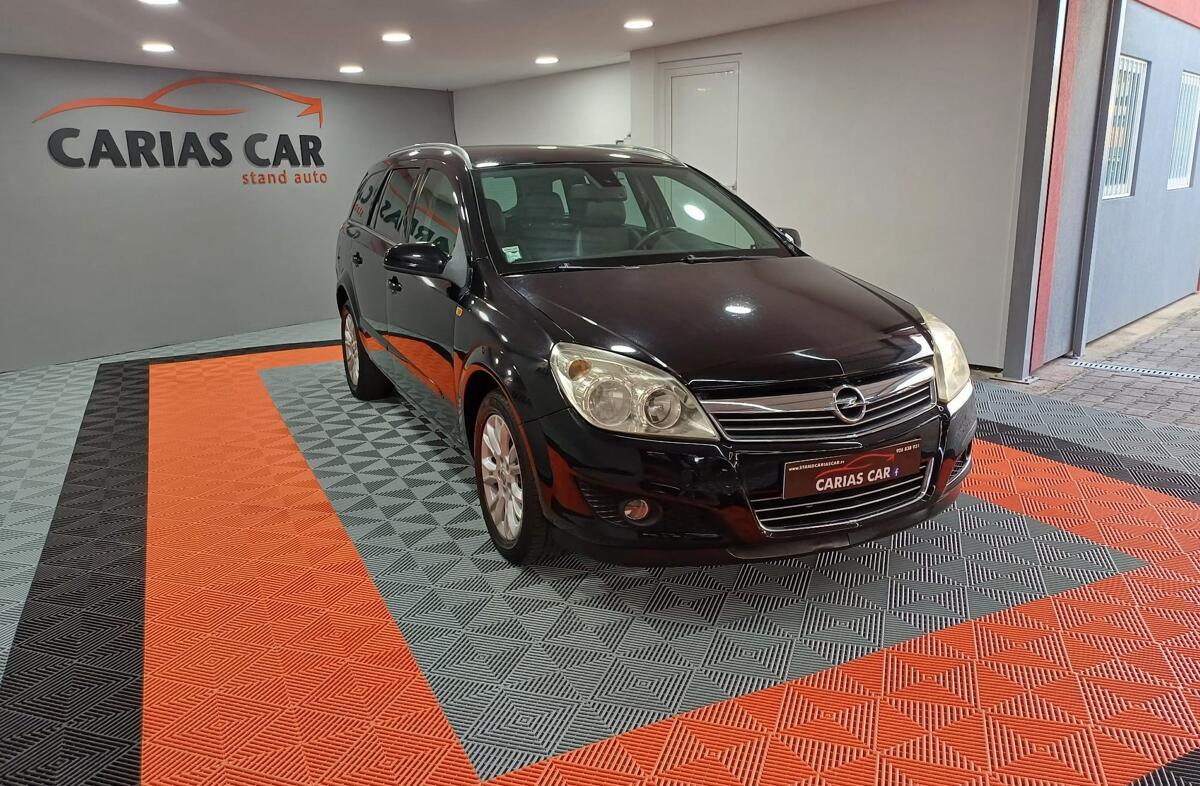 OPEL Astra Sport 1.7 CDTi