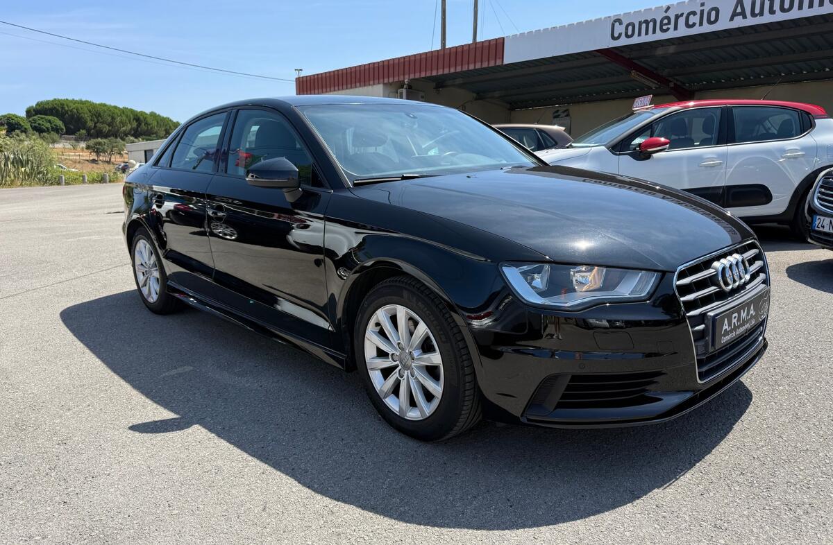 AUDI A3 2.0 TDi Attraction