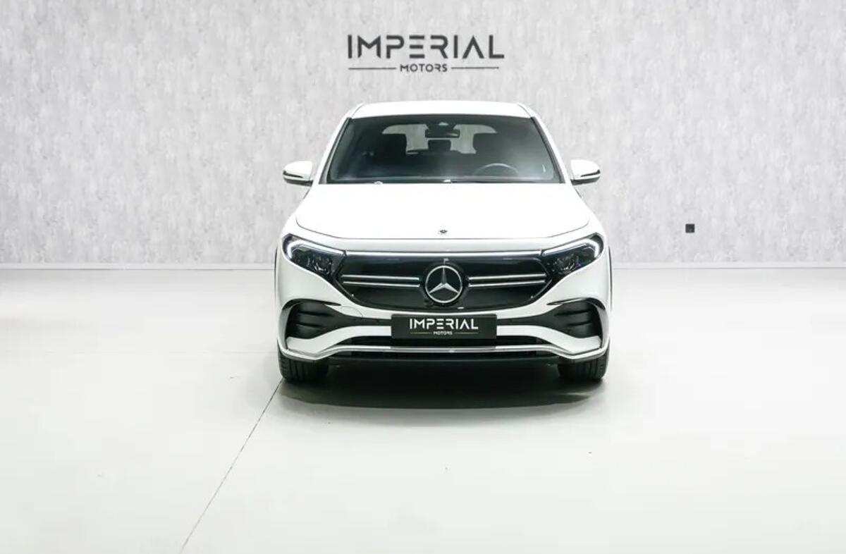 MERCEDES EQA 250 AMG Line