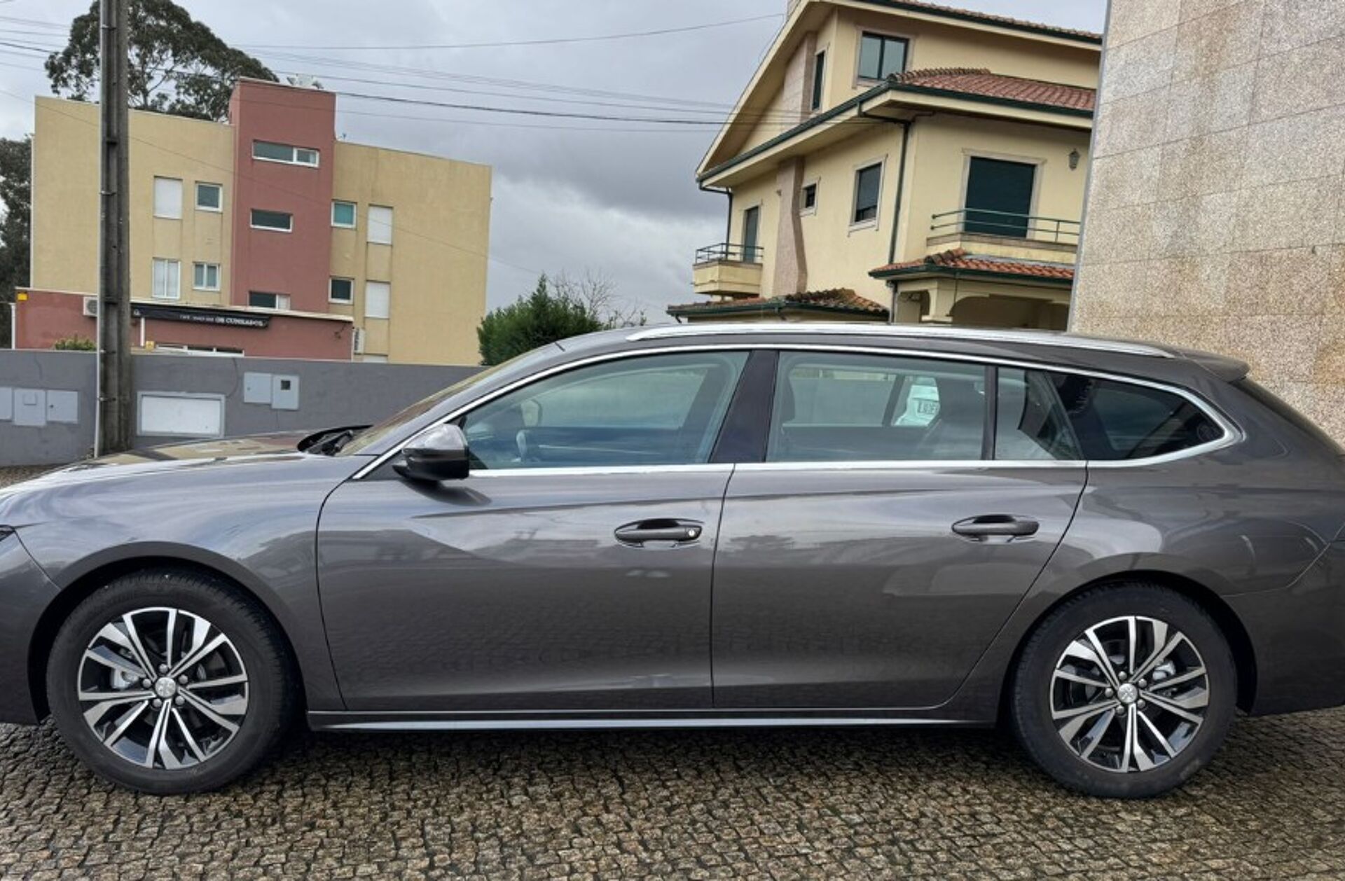 PEUGEOT 508 SW 1.5 BlueHDi Active Pack Business EAT8