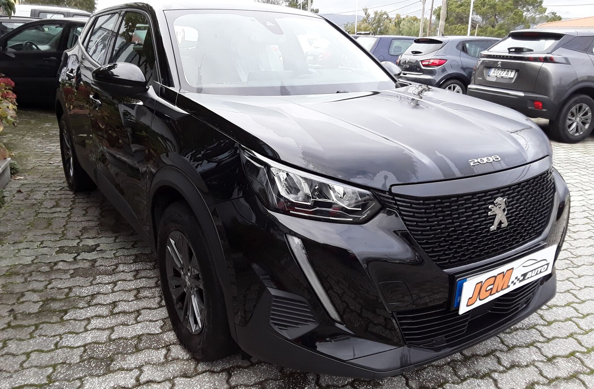 PEUGEOT 2008 1.2 PureTech Active Pack