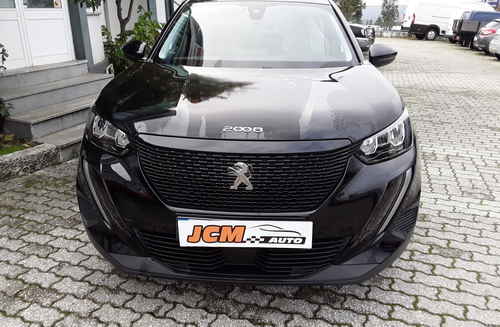 PEUGEOT 2008 1.2 PureTech Active Pack