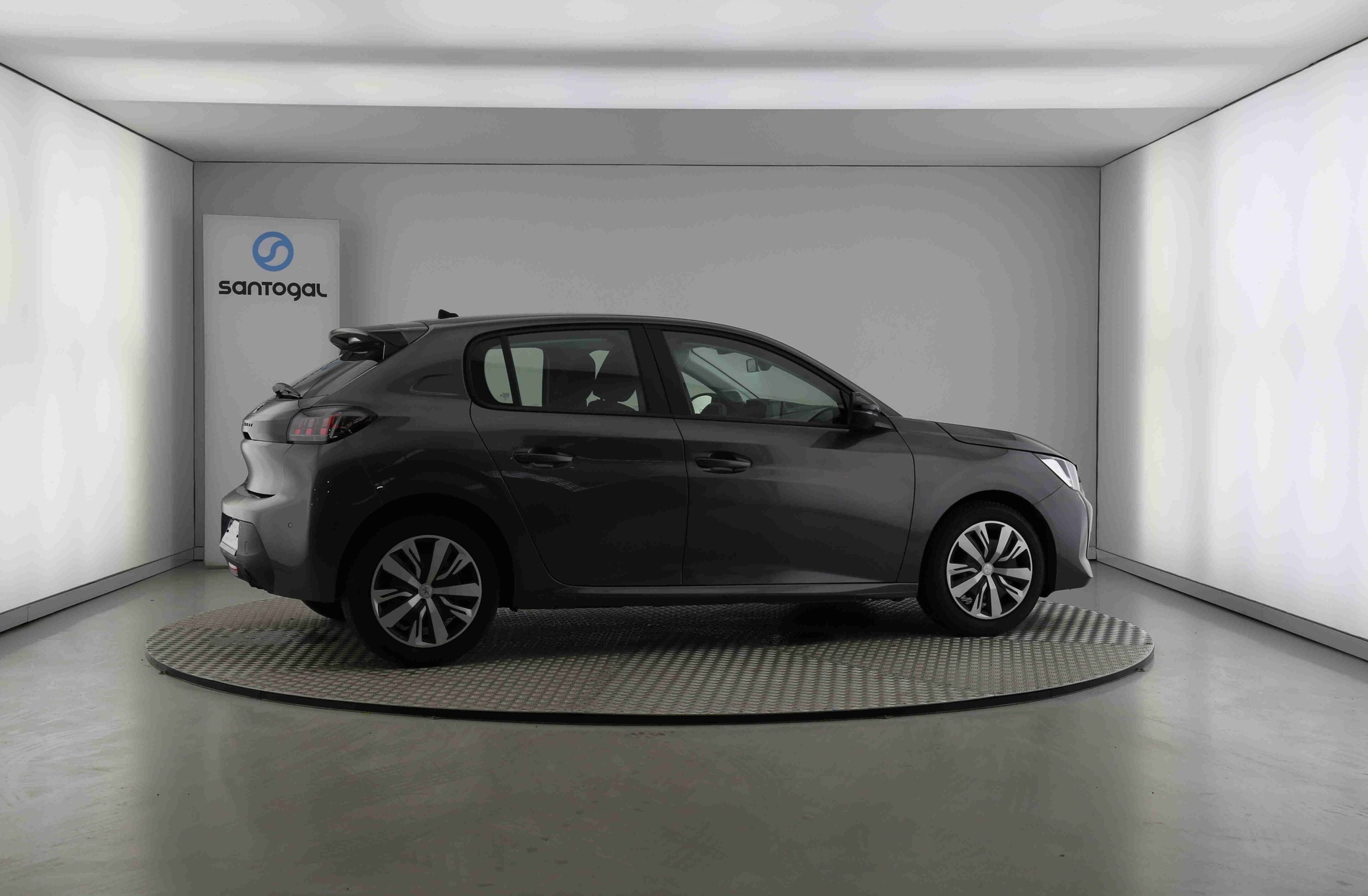PEUGEOT 208 1.2 PureTech Active Pack