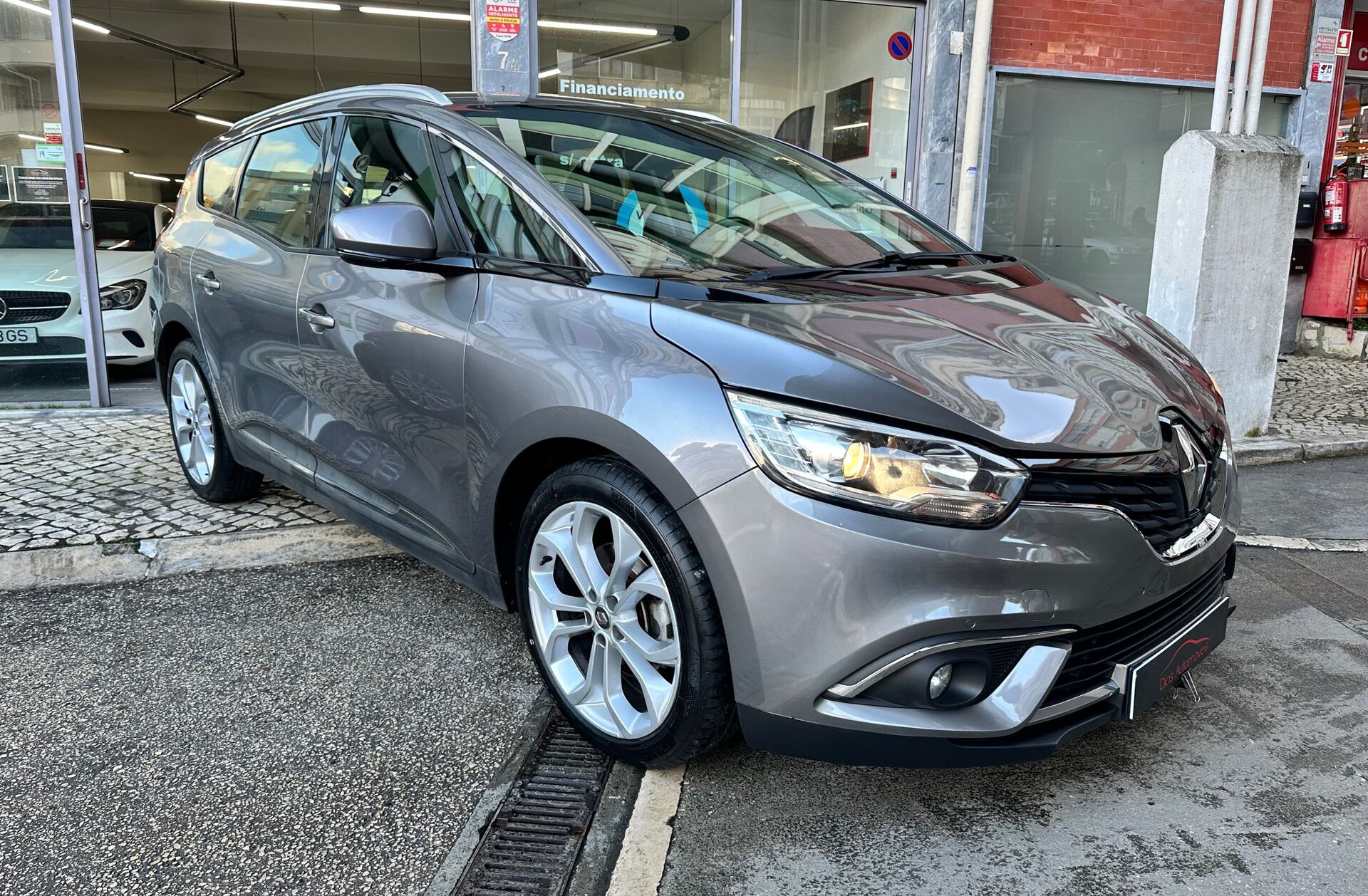RENAULT Scénic G. 1.5 dCi Intens EDC SS