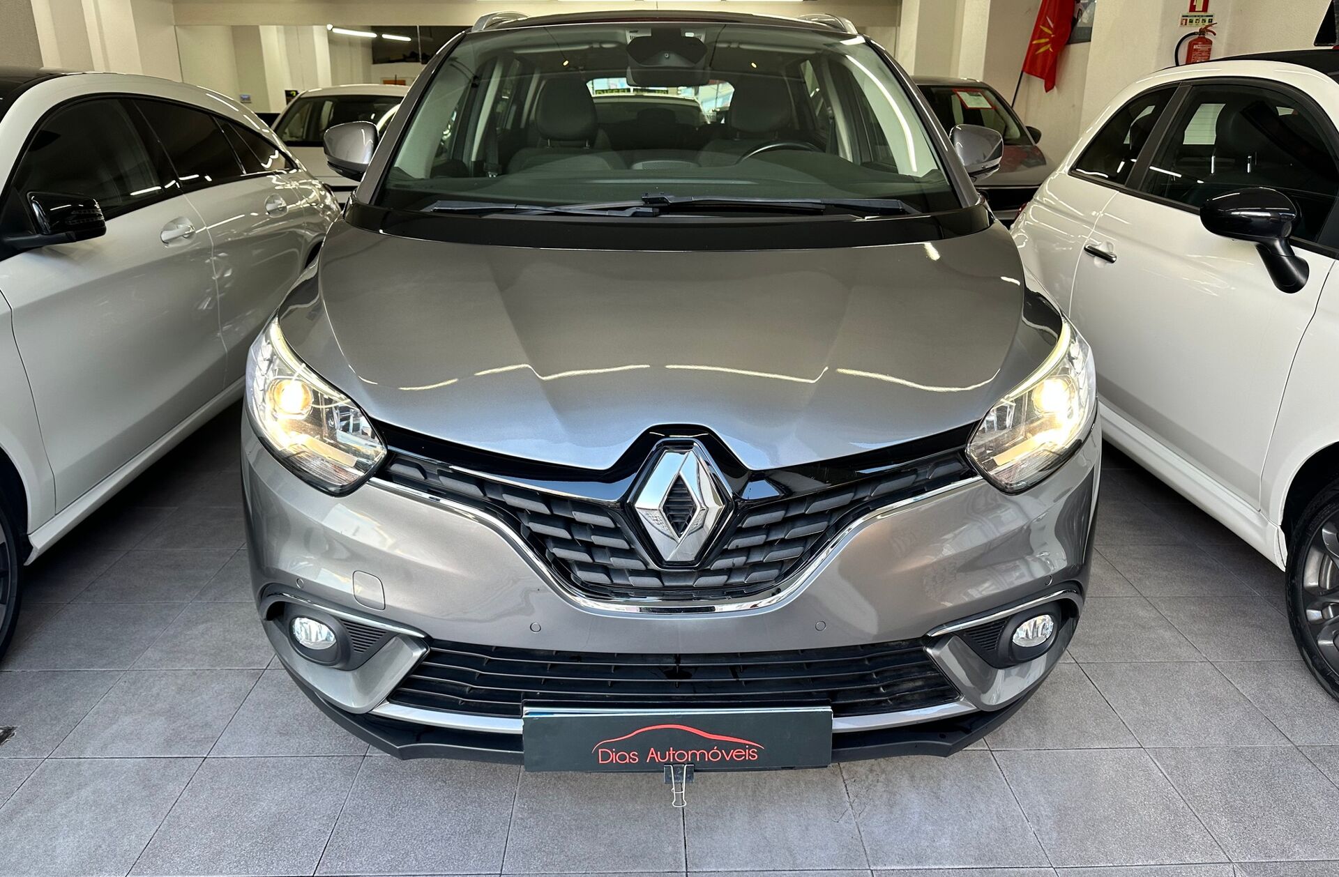 RENAULT Scénic G. 1.5 dCi Intens EDC SS