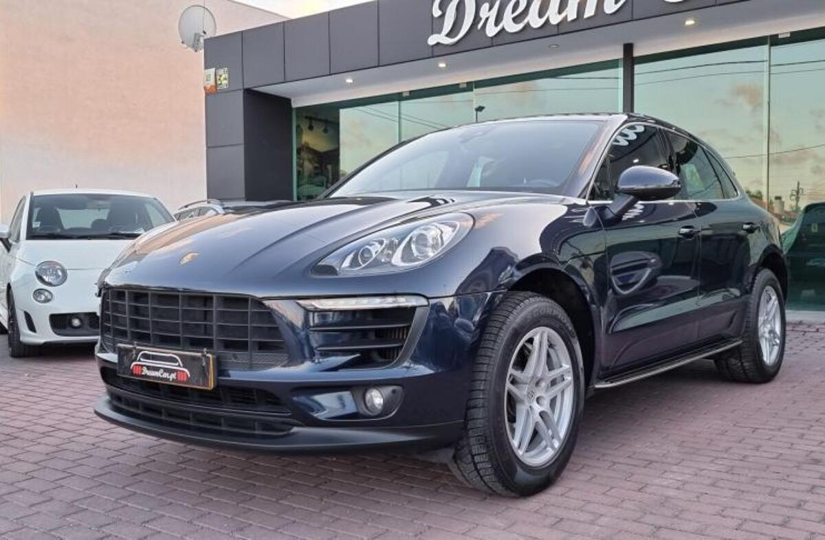 PORSCHE Macan S