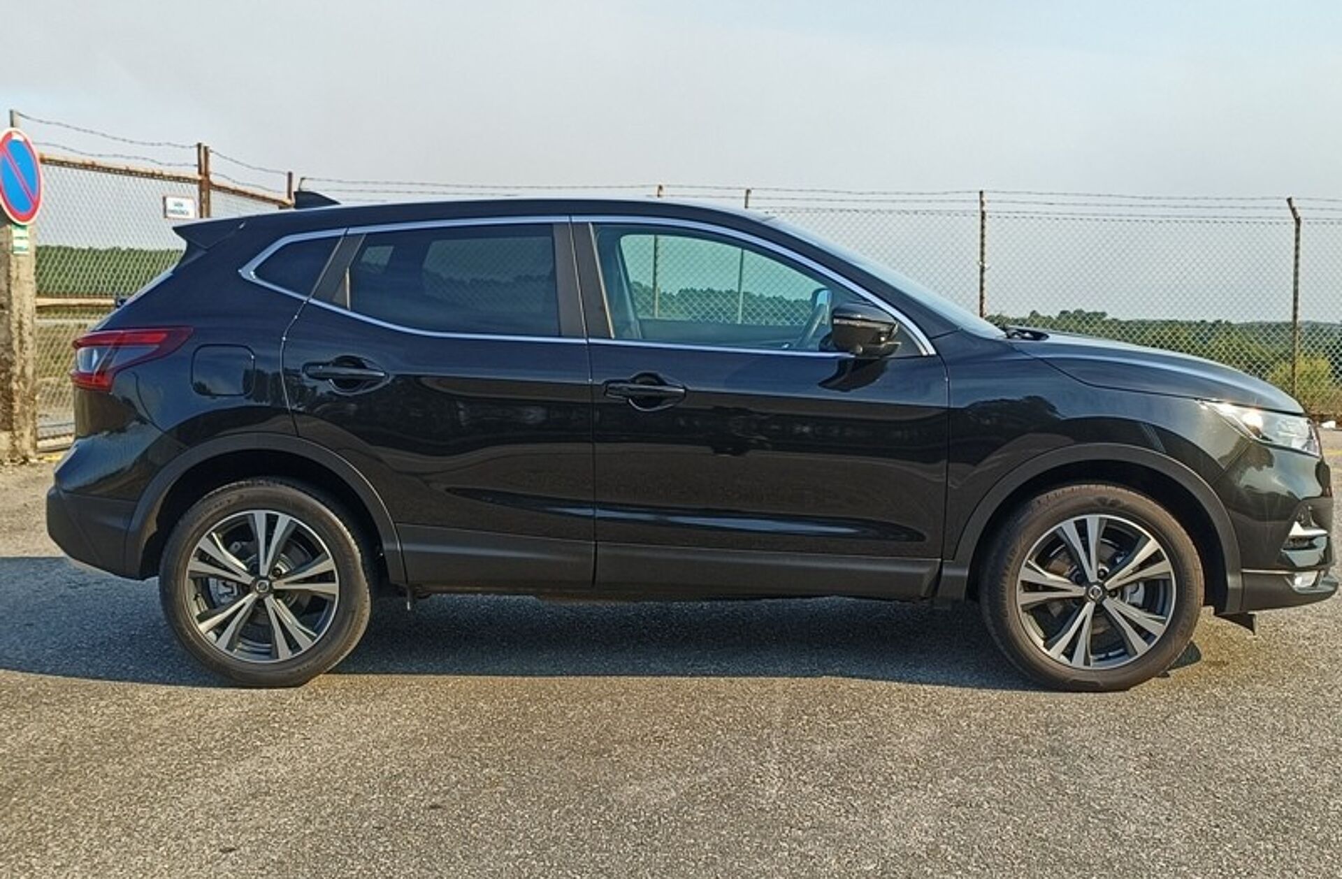 NISSAN Qashqai 1.2 DIG-T N-Connecta