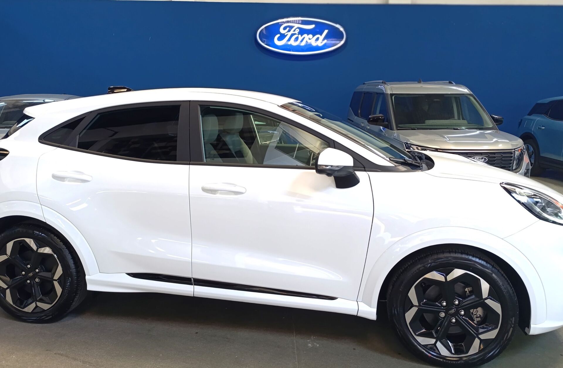 FORD Puma 1.0 EcoBoost mHEV ST-Line