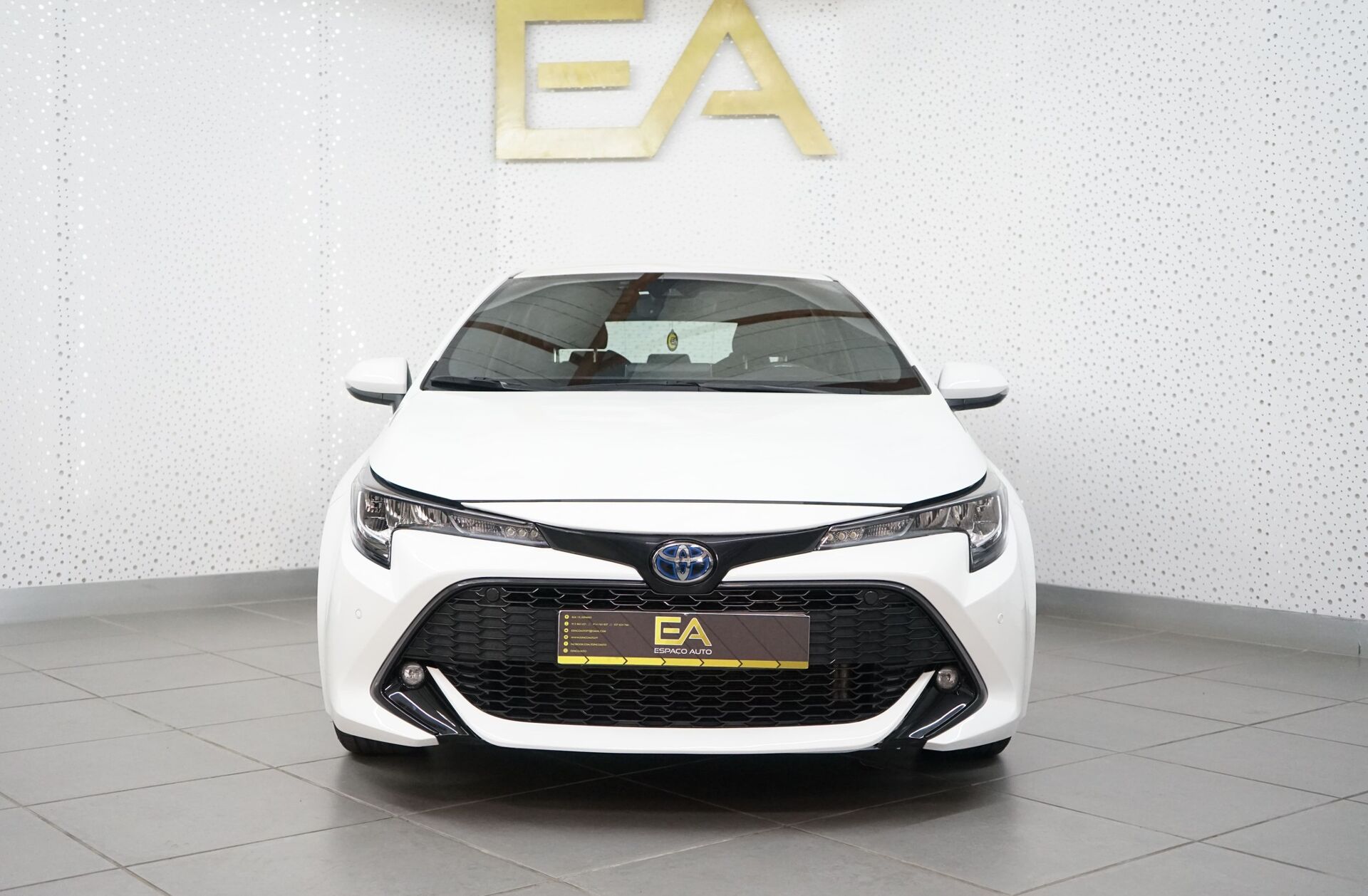 TOYOTA Corolla 1.8 Hybrid Active