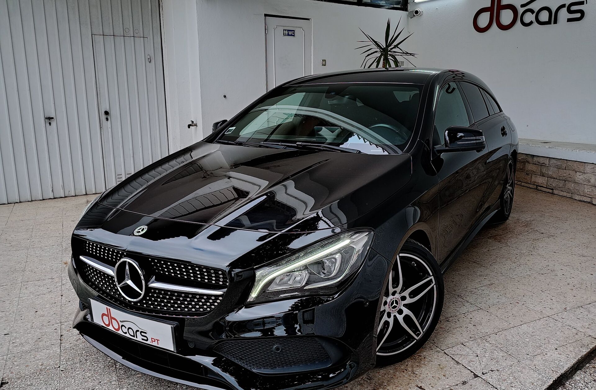 MERCEDES Classe A A 180 d AMG Line