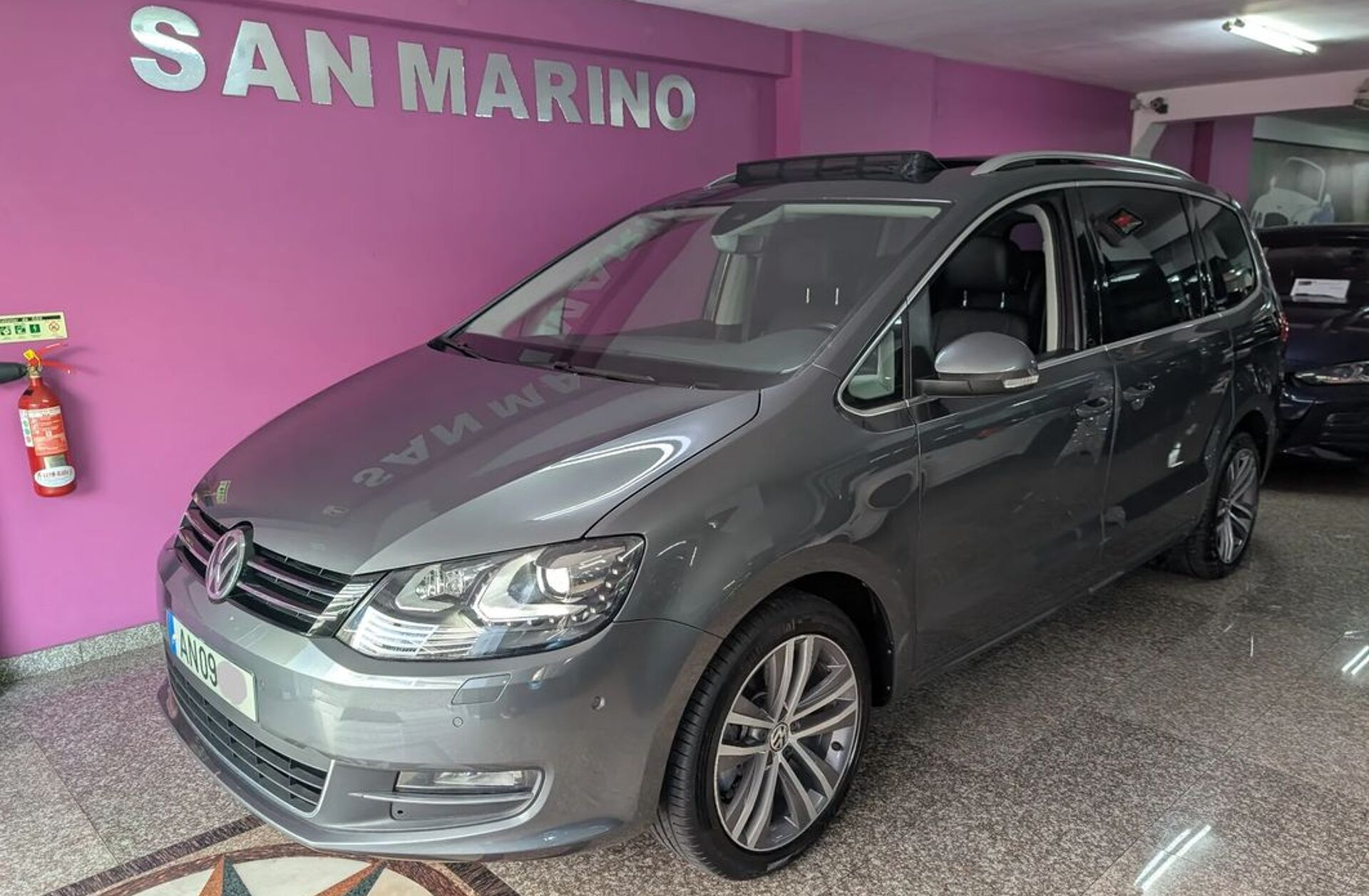 VOLKSWAGEN Sharan 1.4 TSI Highline DSG