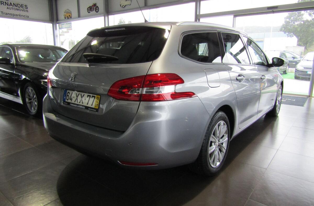 PEUGEOT 308 SW 1.5 BlueHDi Style