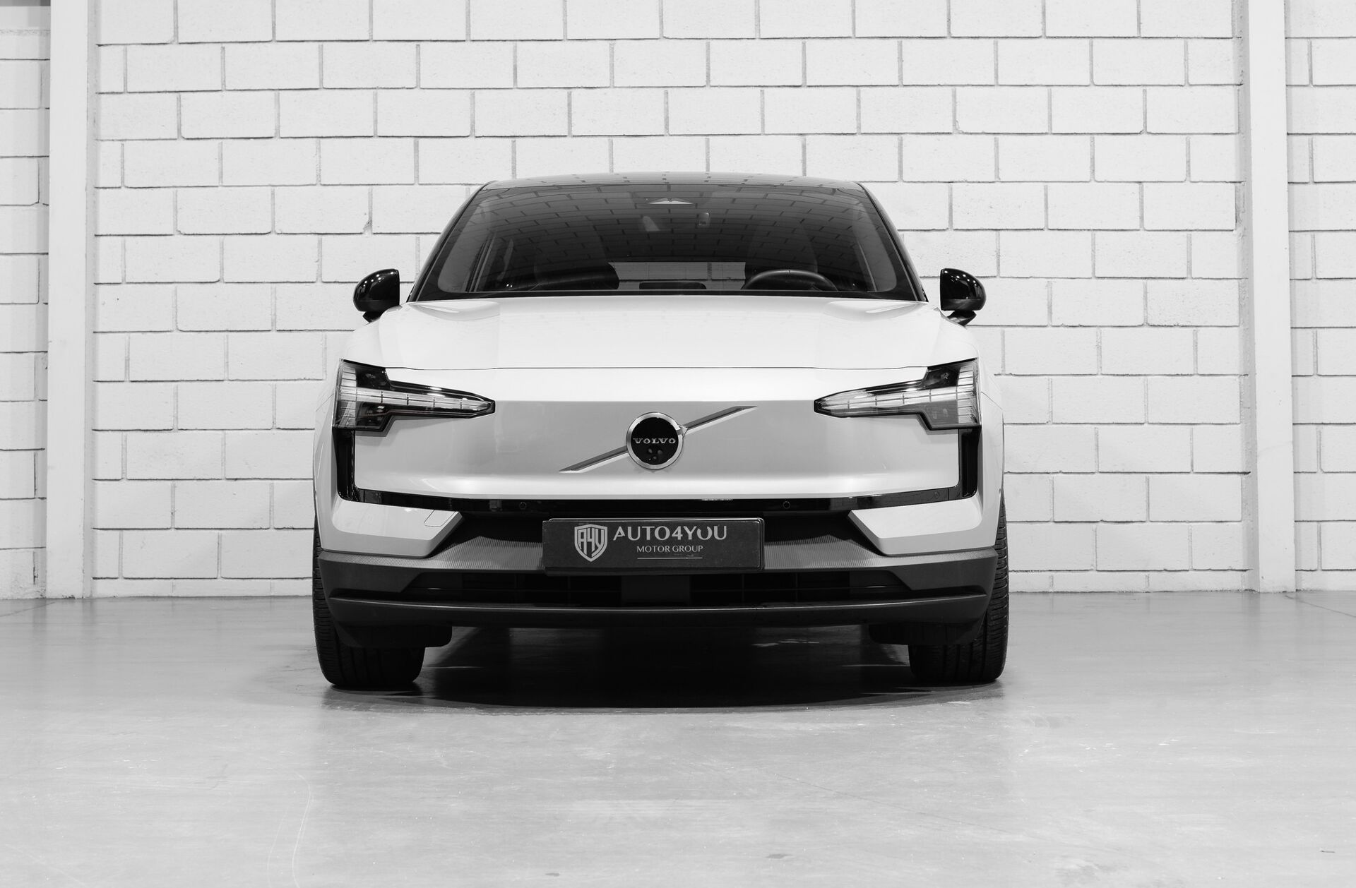 VOLVO EX30 69 kWh Twin Motor Ultra