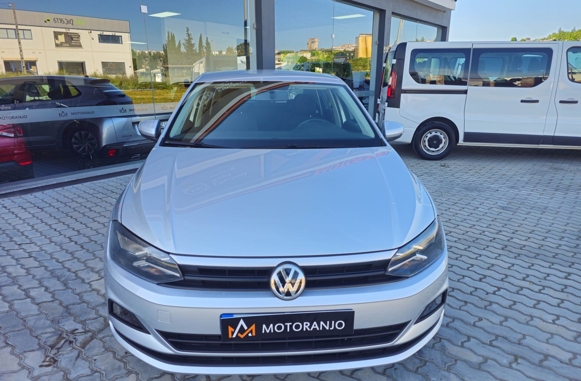 VOLKSWAGEN Polo 1.0 Trendline