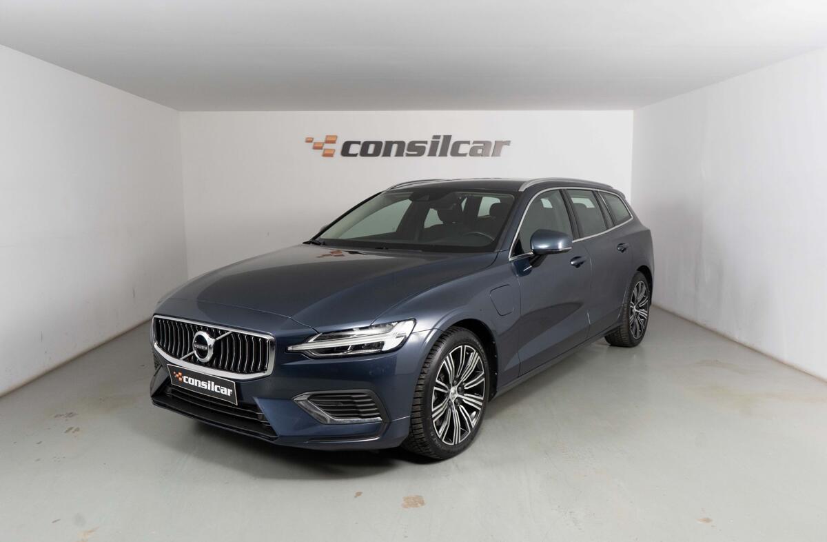 VOLVO V60 2.0 T6 AWD TE Inscription Expression