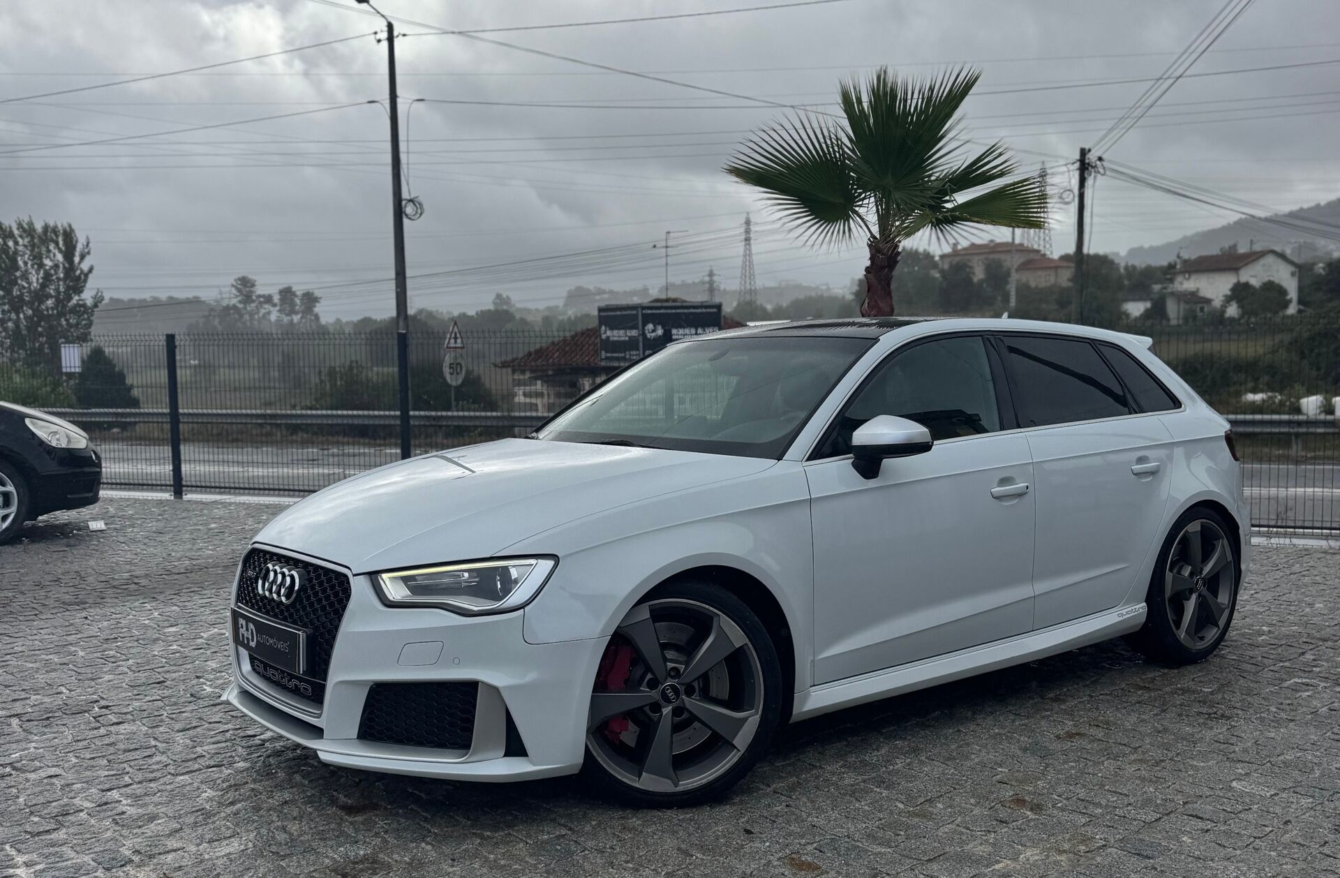 AUDI A3 SB 2.5 TFSI RS3 quattro S tronic