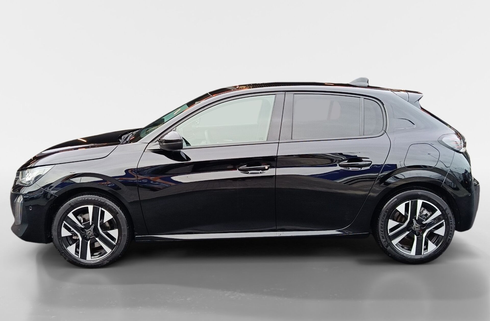 PEUGEOT 208 1.2 PureTech Allure