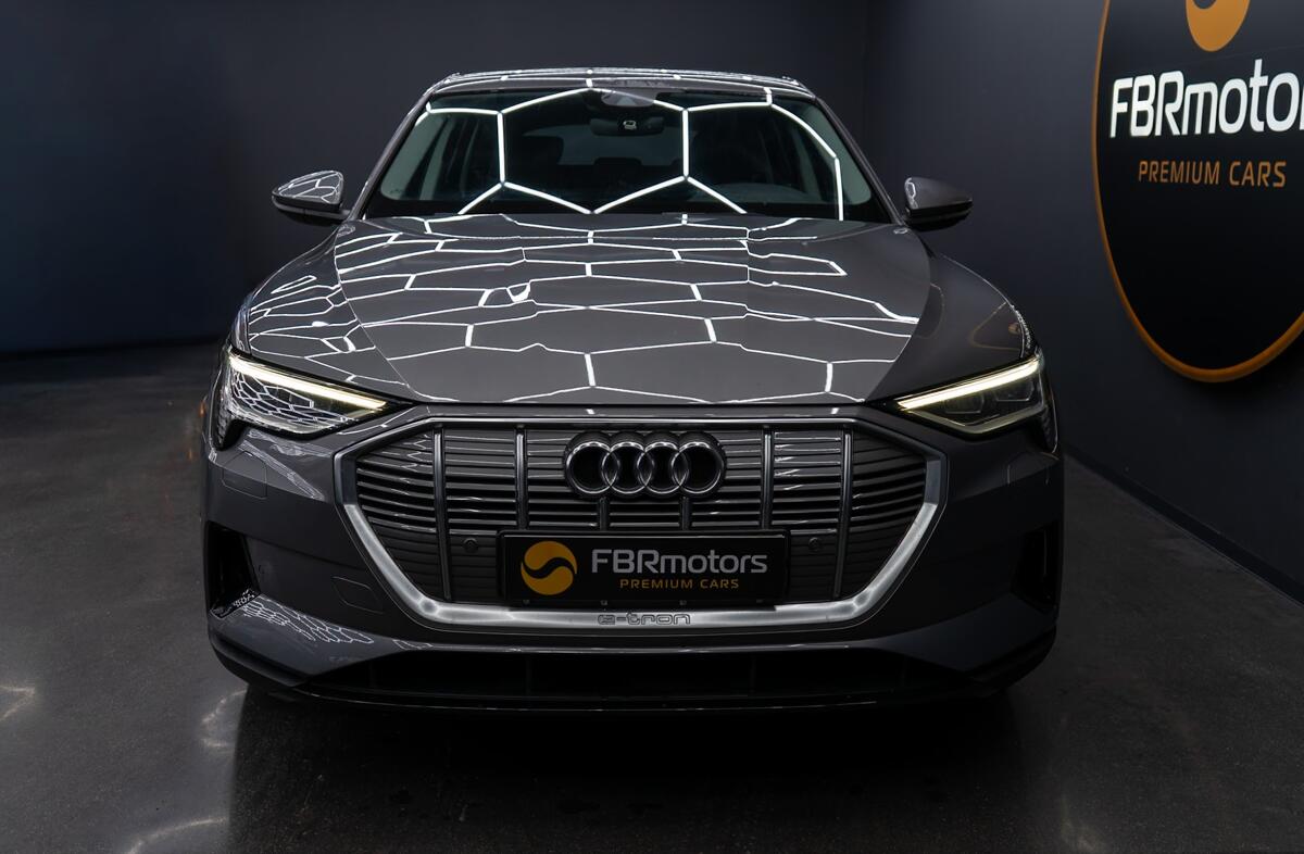 AUDI e-tron 55 quattro Advanced
