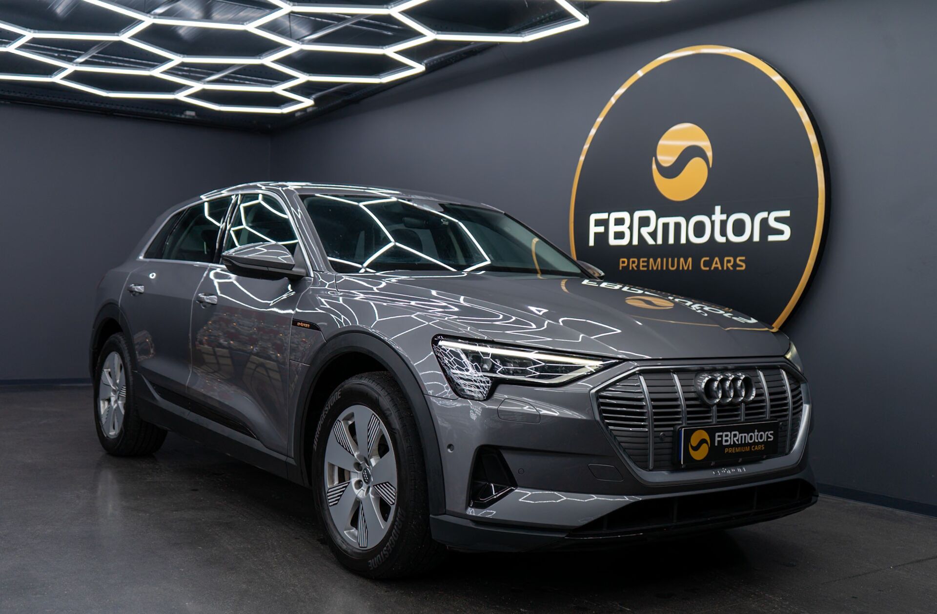 AUDI e-tron 55 quattro Advanced