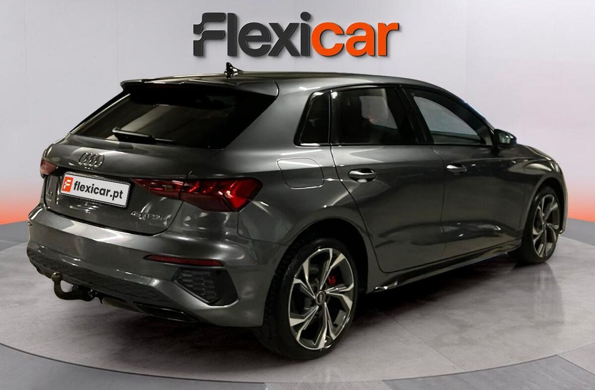 AUDI A3 SB 45 TFSIe S line