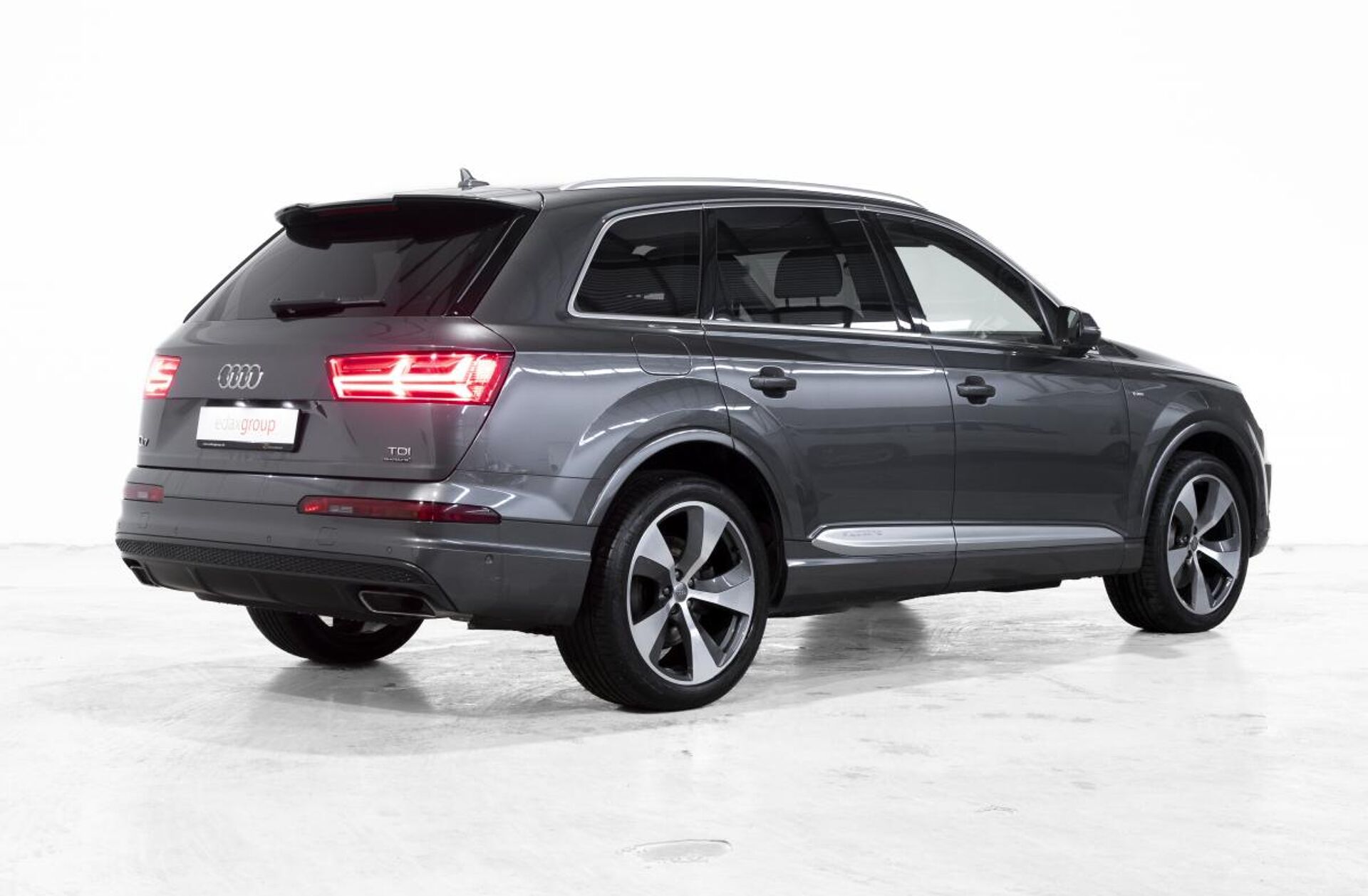 AUDI Q7 3.0 TDi quattro S-line Tiptronic