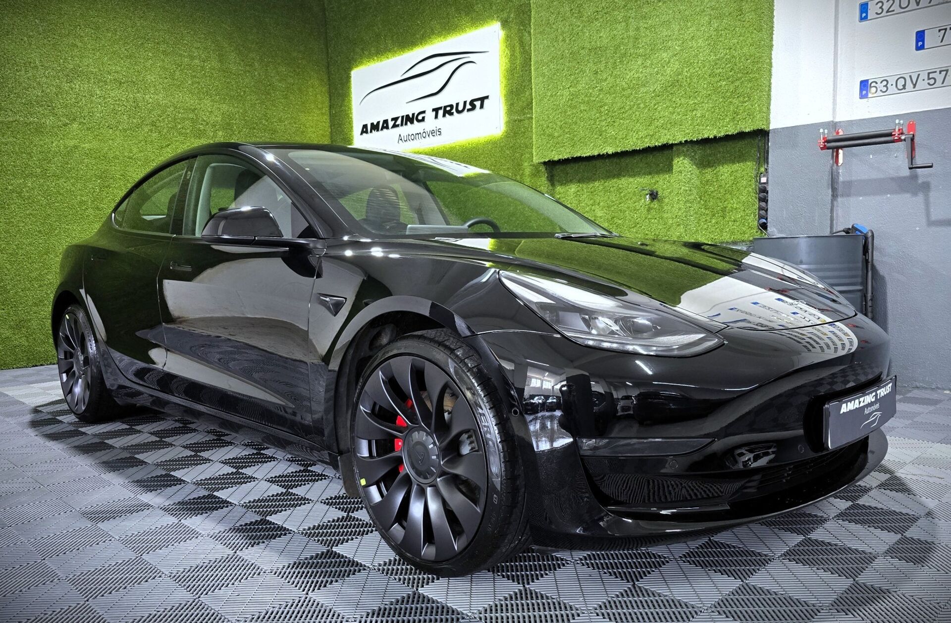 TESLA Model 3 Performance Dual Motor AWD