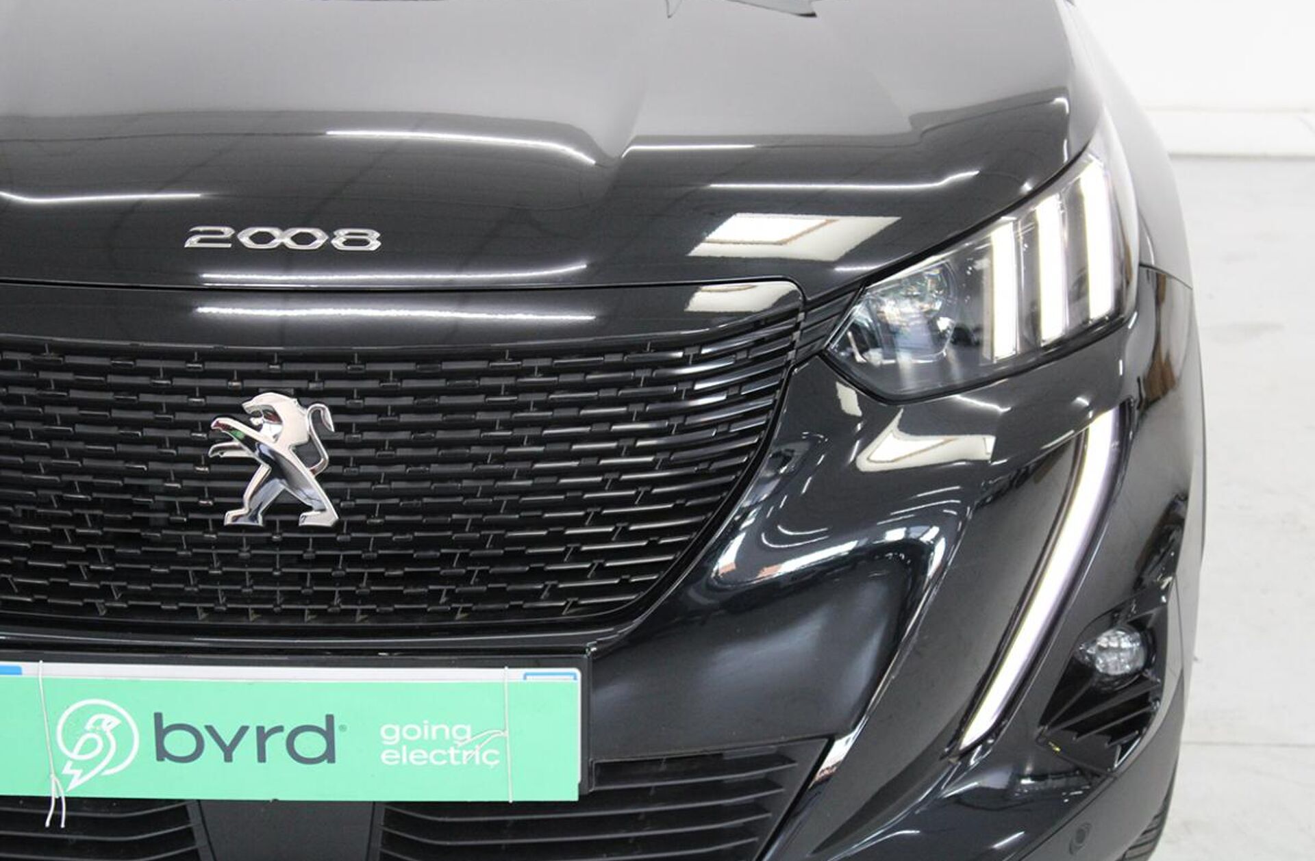 PEUGEOT 2008 e- 50 kWh GT