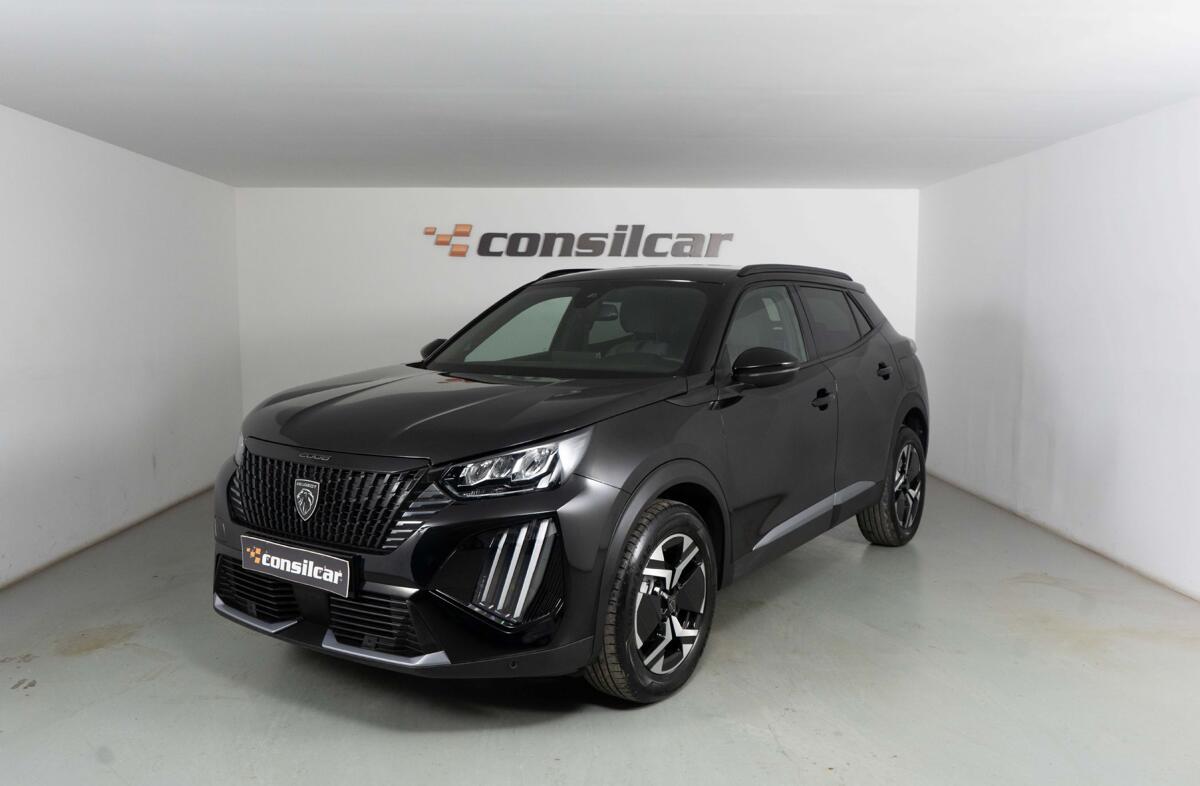 PEUGEOT 2008 1.2 PureTech Allure