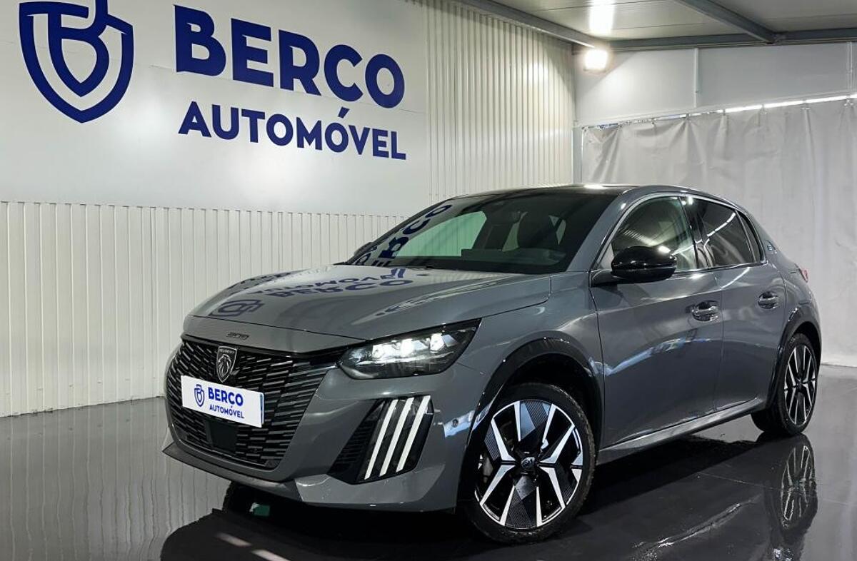 PEUGEOT 208 e- 51 kWh GT