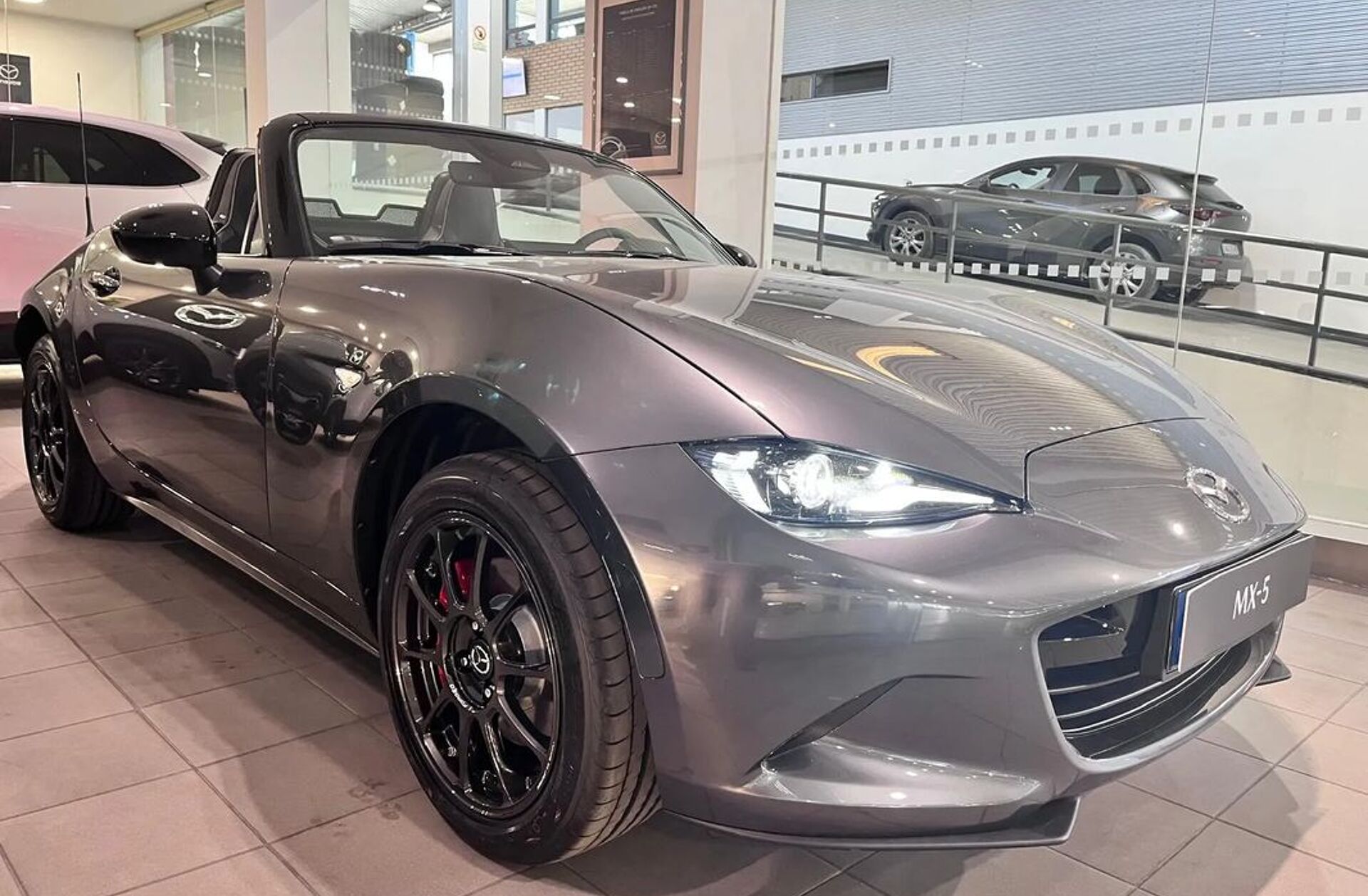 MAZDA MX-5 2.0 Sky-G Homura