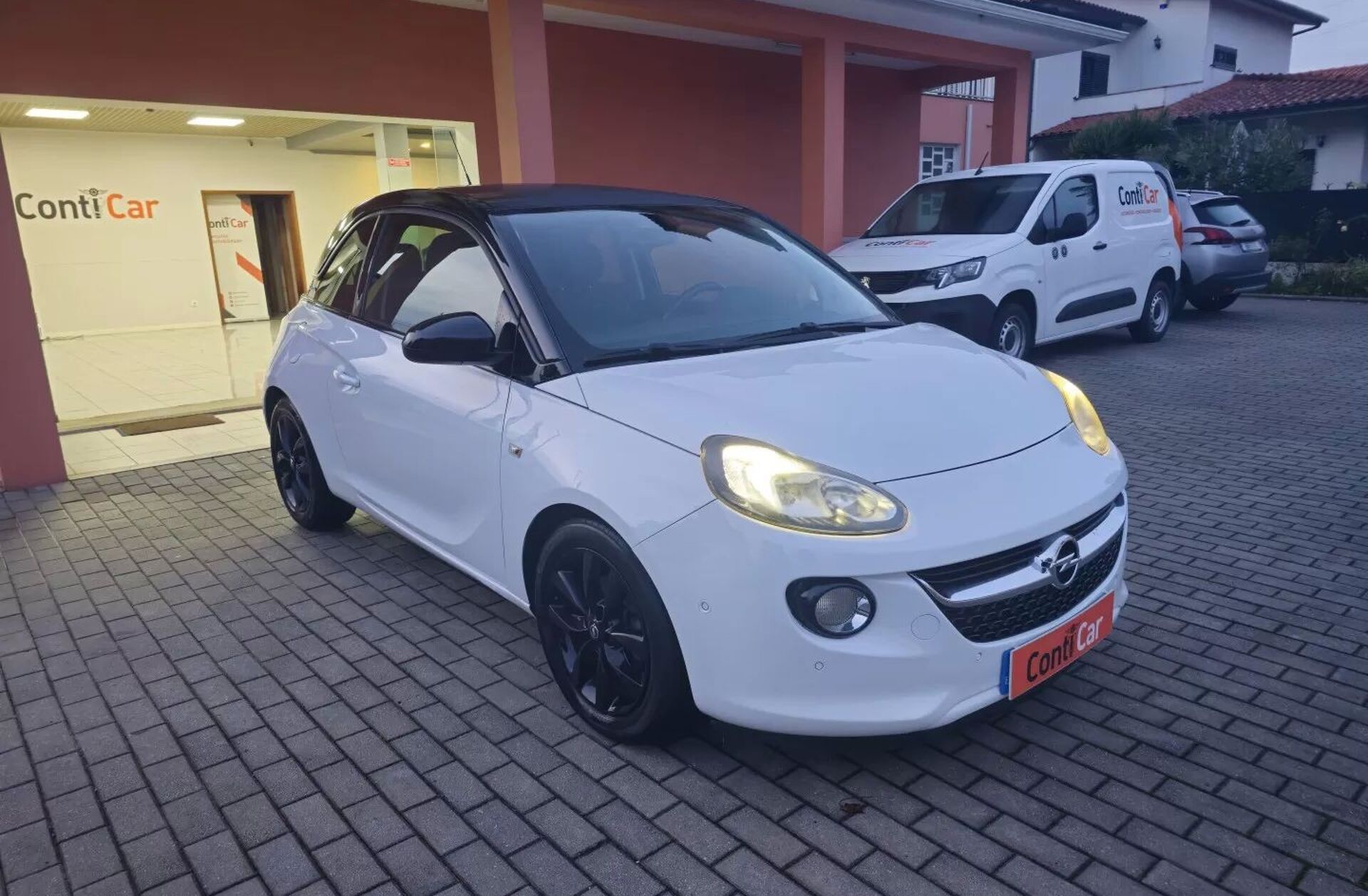 OPEL Adam 1.2 Jam