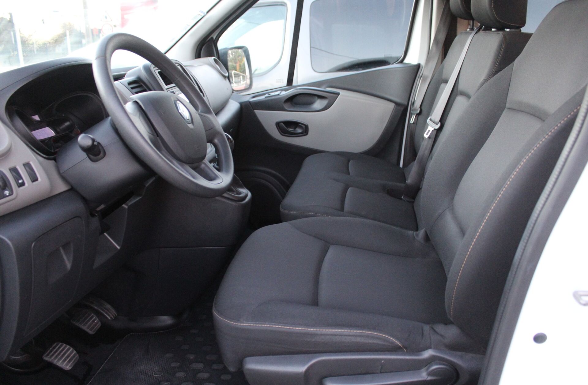 RENAULT Trafic 1.6 dCi L1H1 1.0T Intens