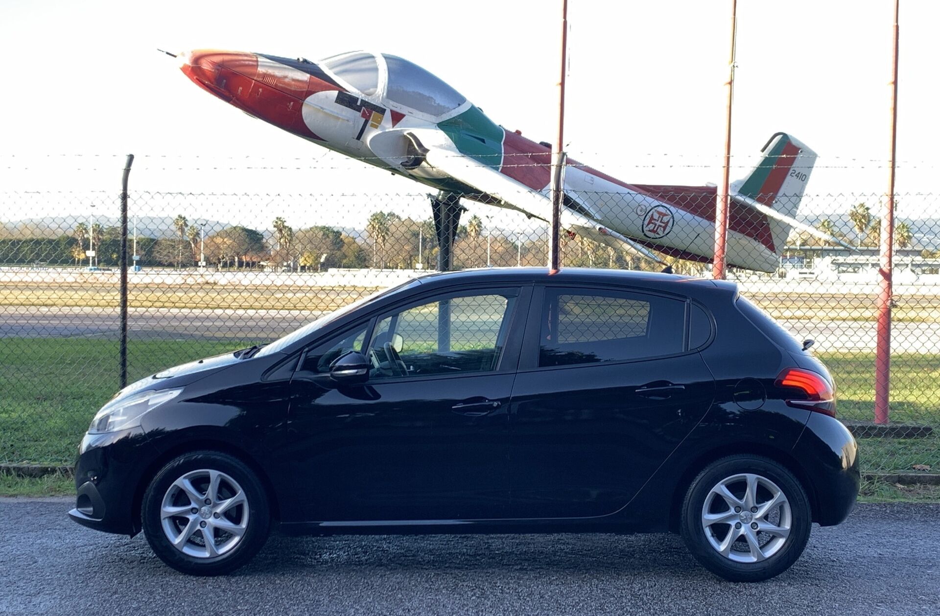 PEUGEOT 208 1.2 PureTech Allure