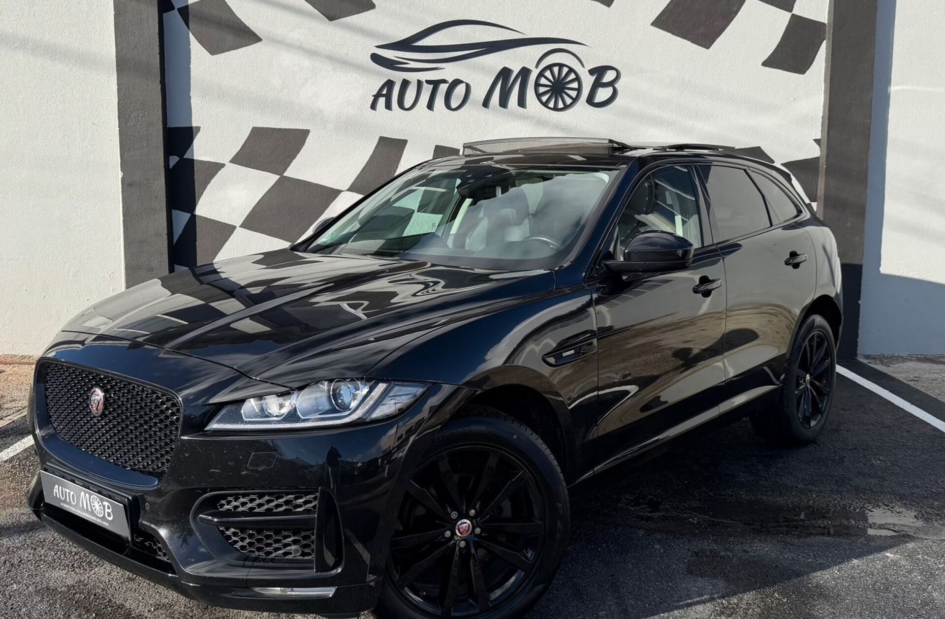 JAGUAR F-Pace 2.0 i4D R-Sport Aut.