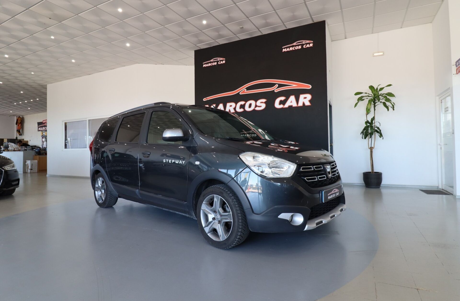 DACIA Lodgy 1.5 Blue dCi Comfort 7L