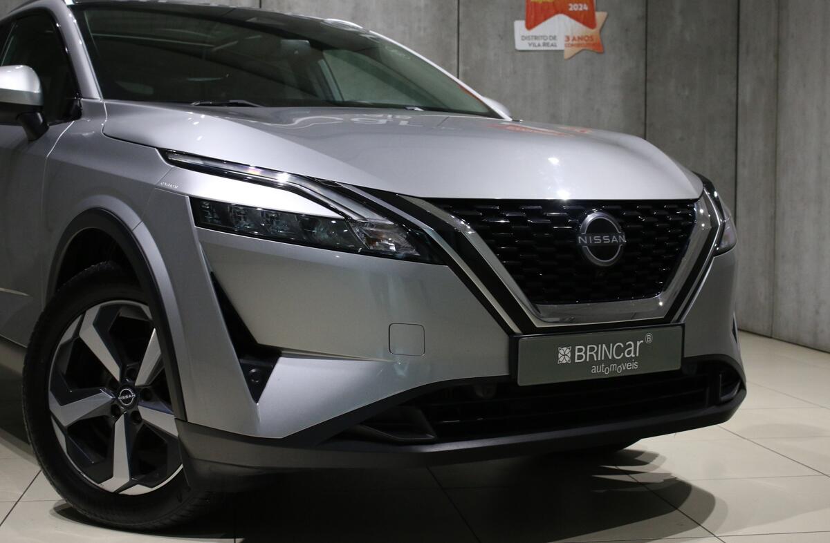 NISSAN Qashqai 1.3 DIG-T N-Connecta