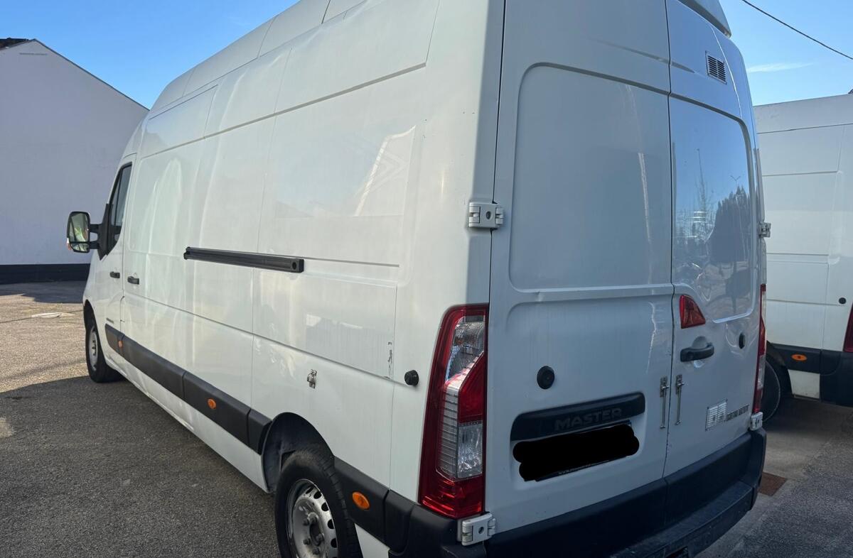 RENAULT Master 2.3 dCi L3 3.5T SS