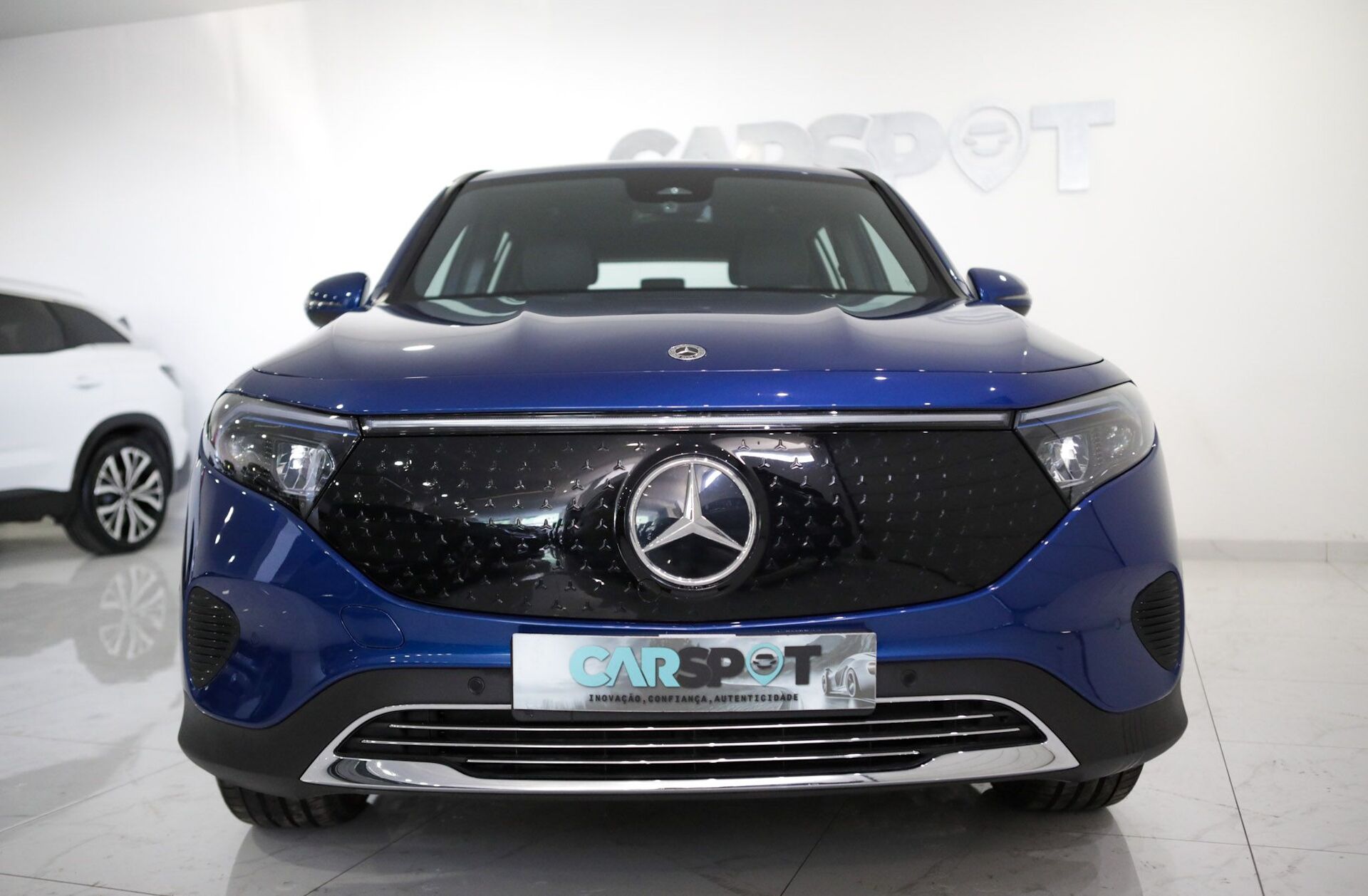 MERCEDES EQB 250+ Edition